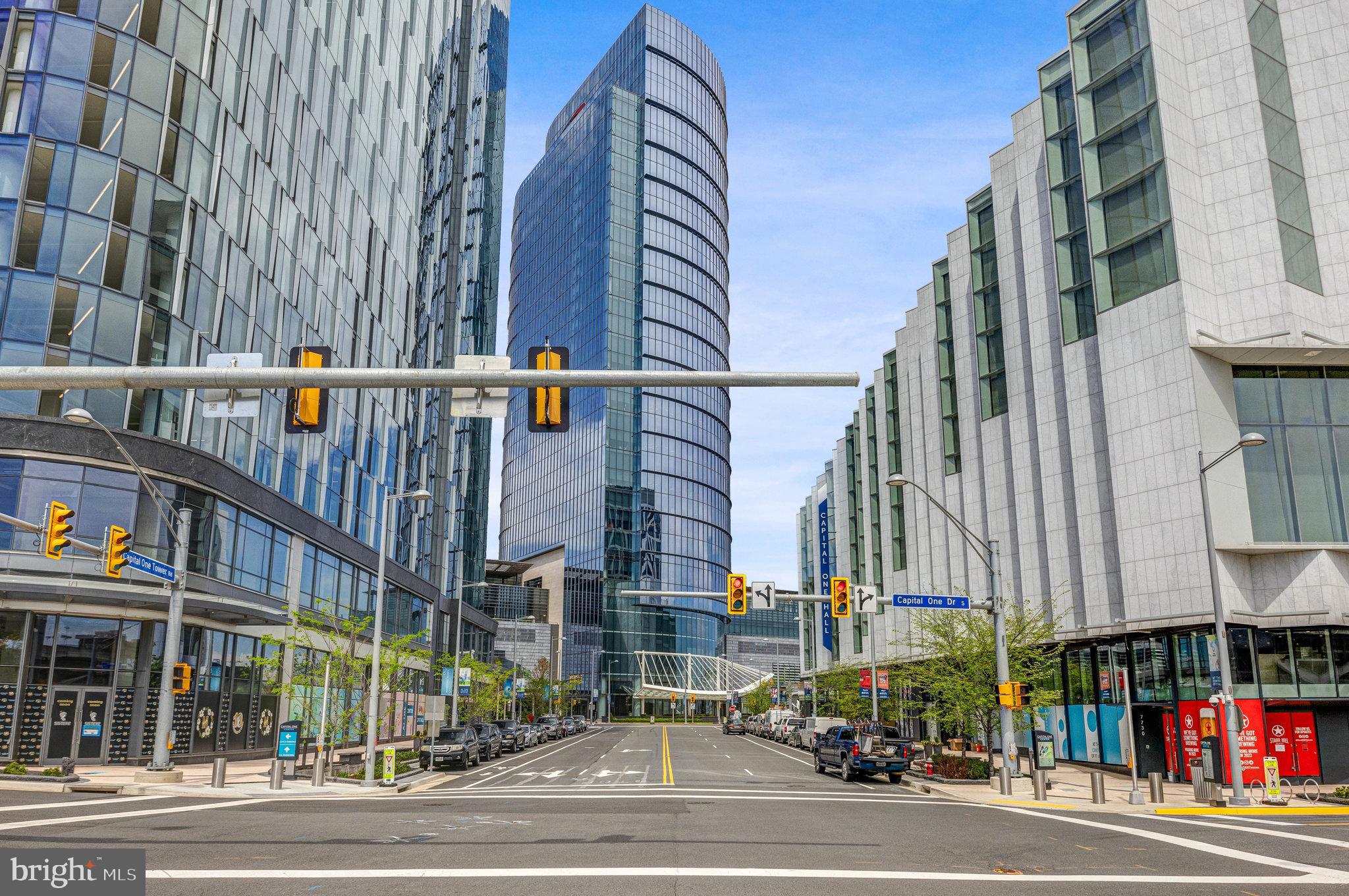 MC LEAN HAMLET - Residential