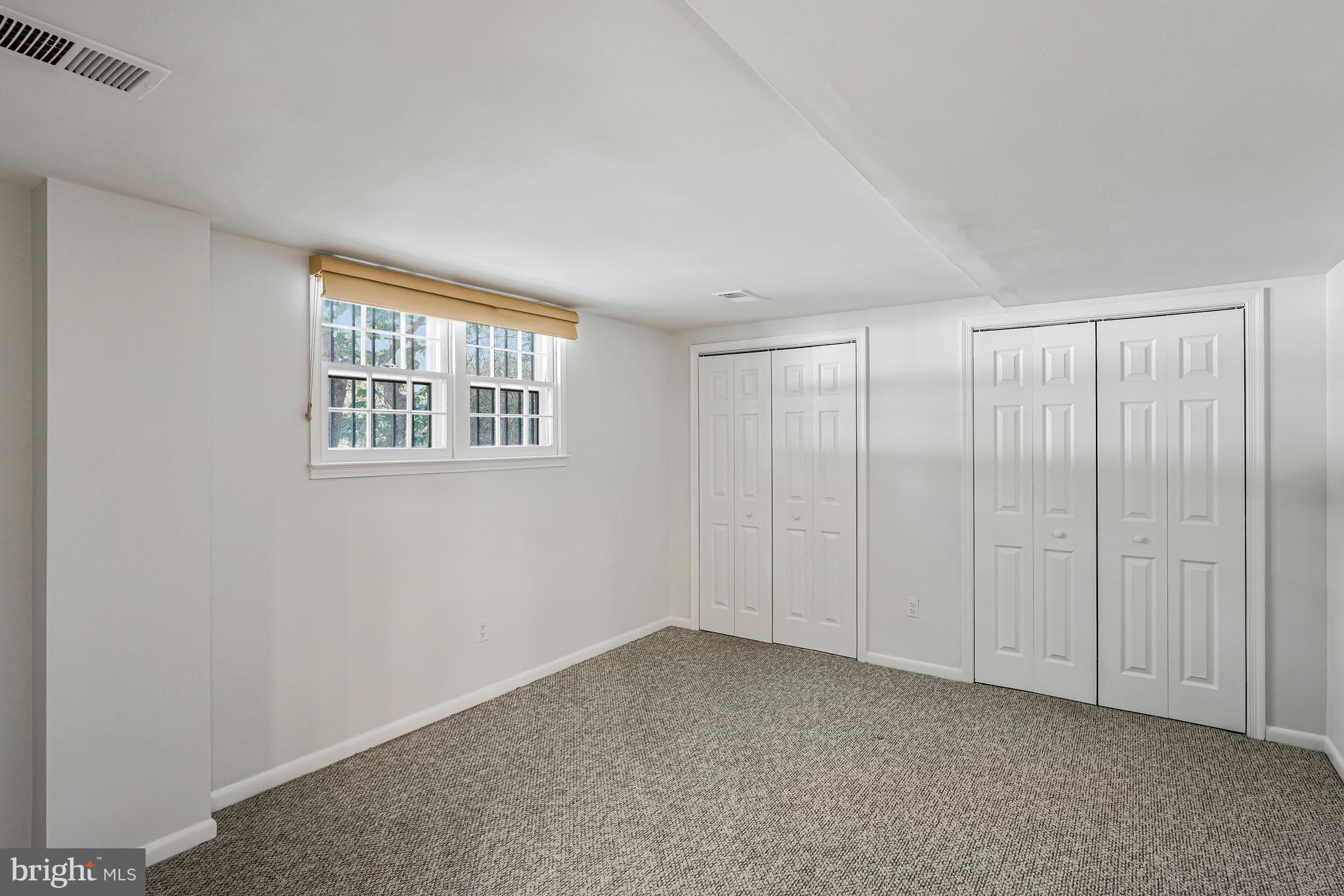 MC LEAN HAMLET - Residential