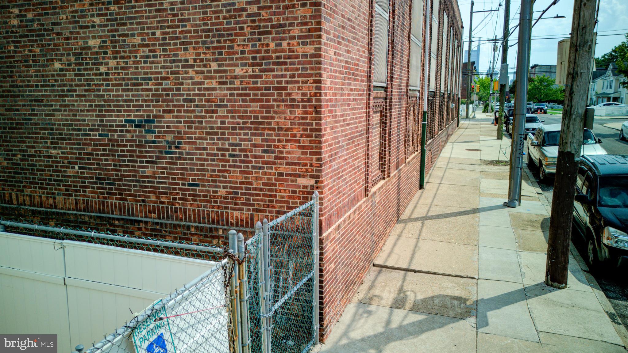 SHARSWOOD - Commercial Lease