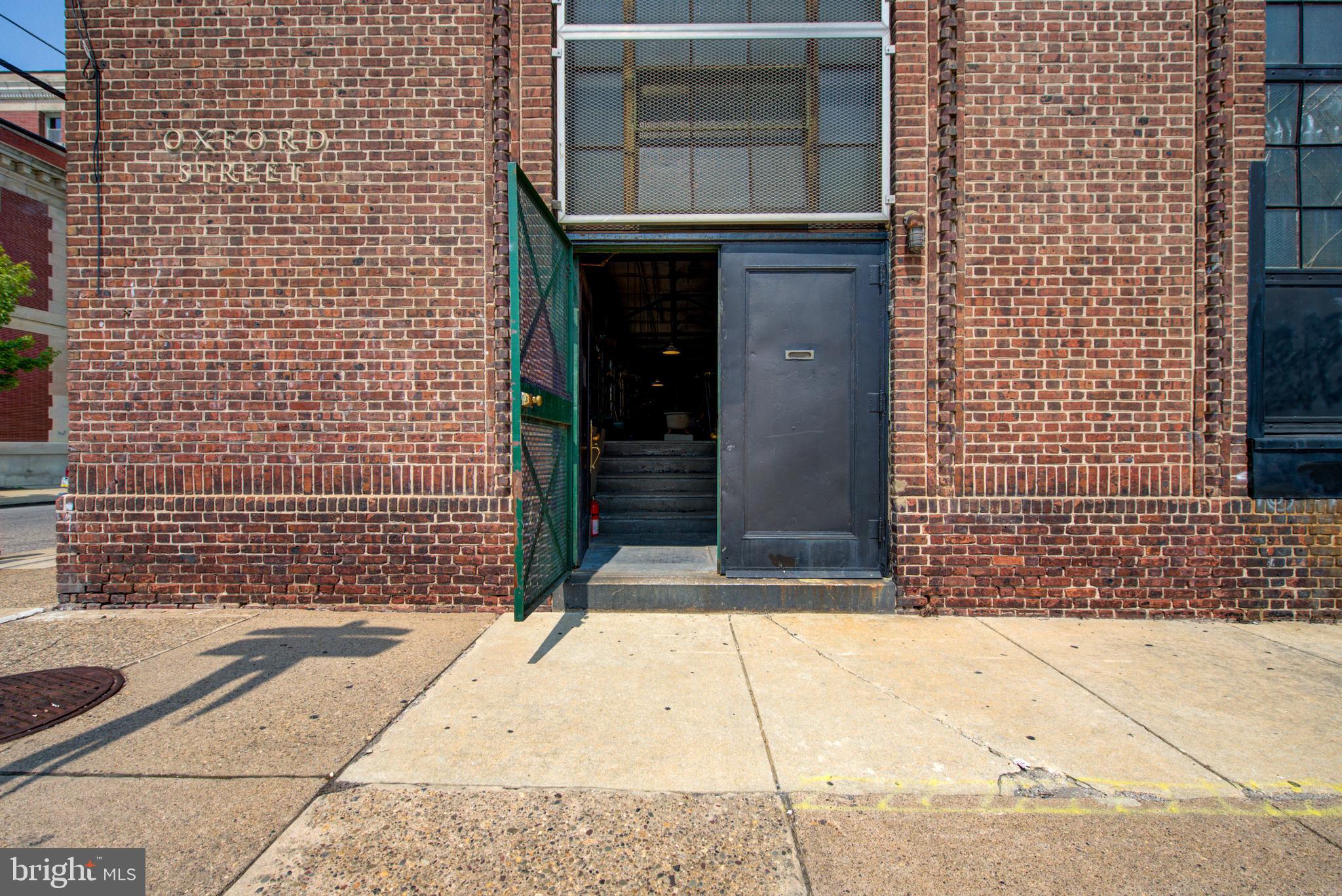 SHARSWOOD - Commercial Lease