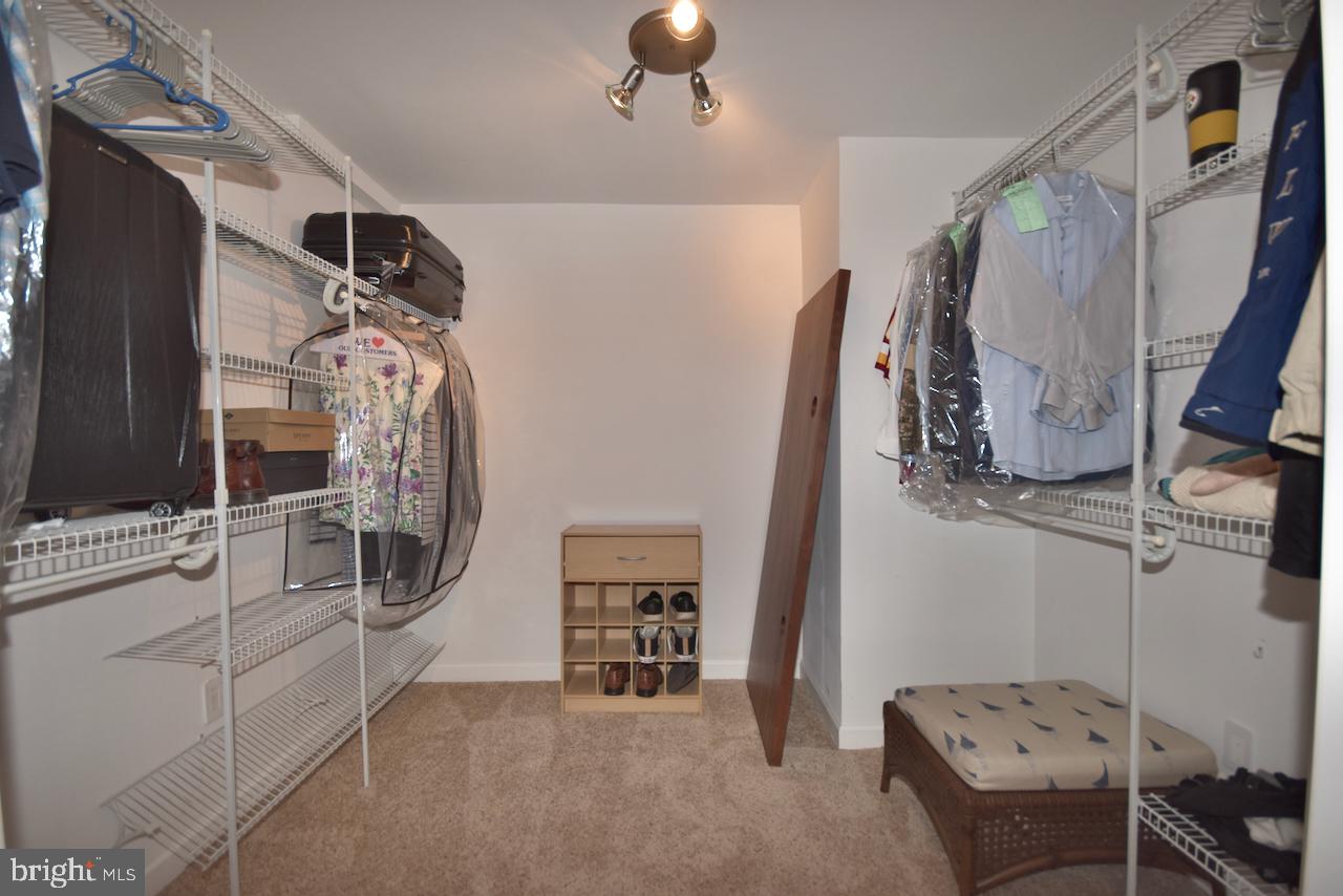 WOODLAWN FARMS - Residential