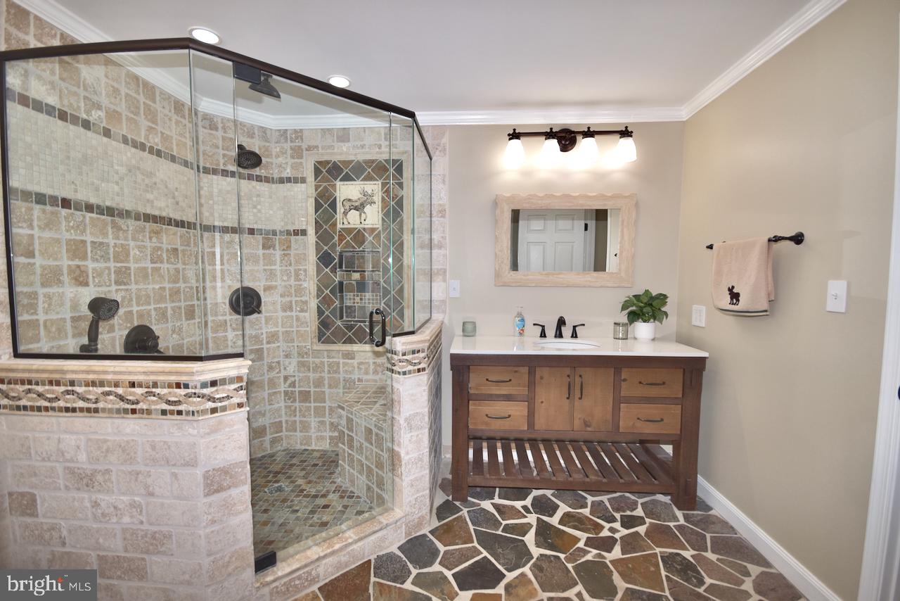 WOODLAWN FARMS - Residential