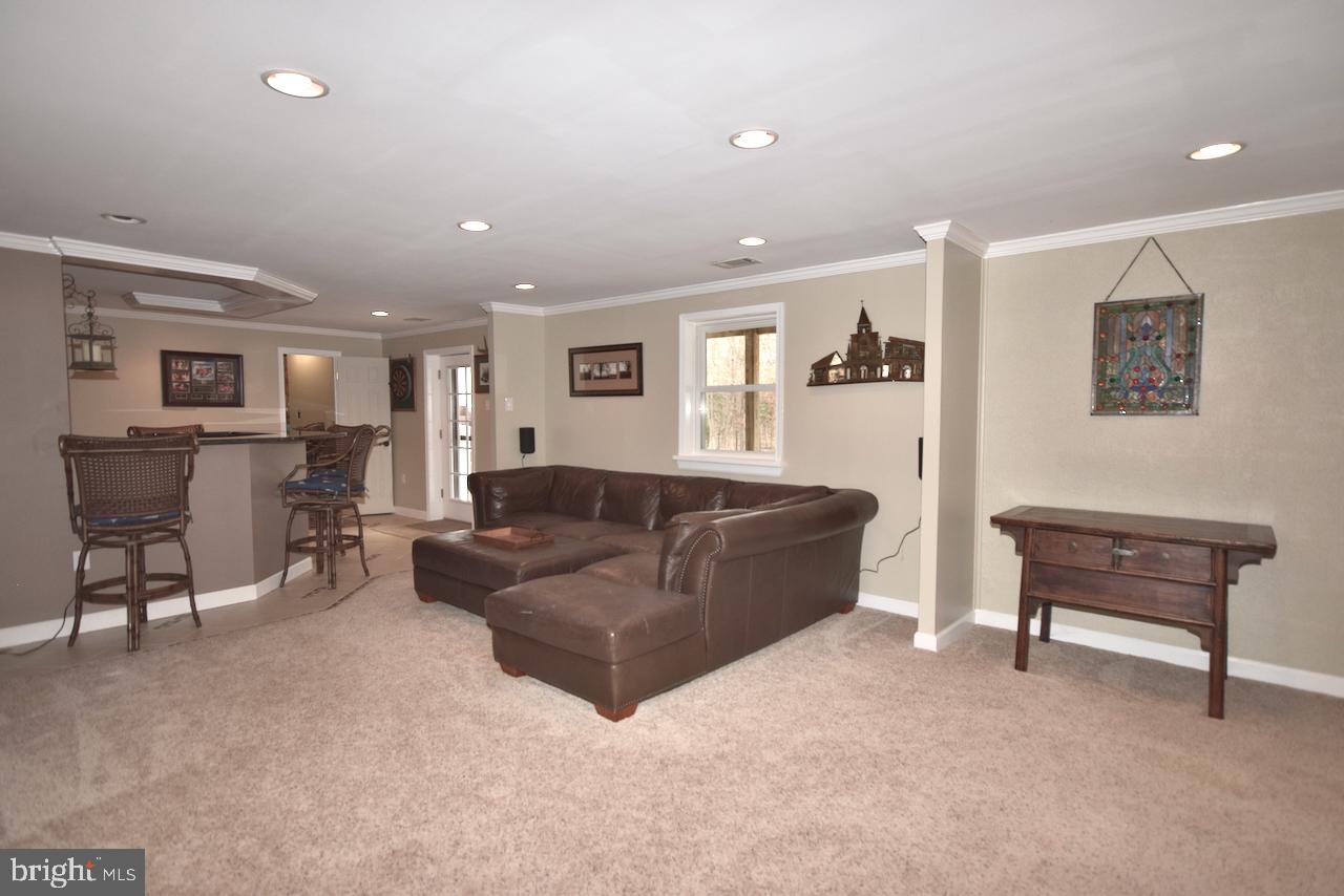 WOODLAWN FARMS - Residential