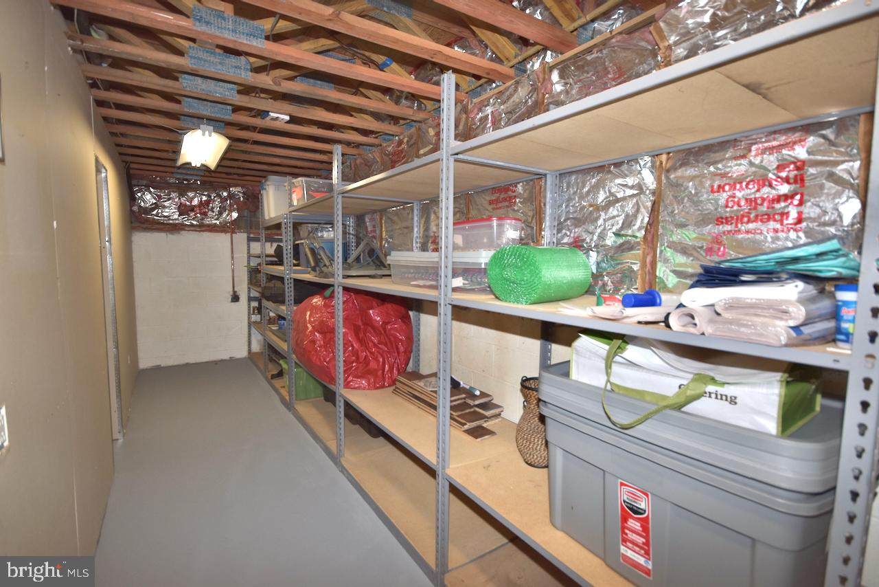 WOODLAWN FARMS - Residential