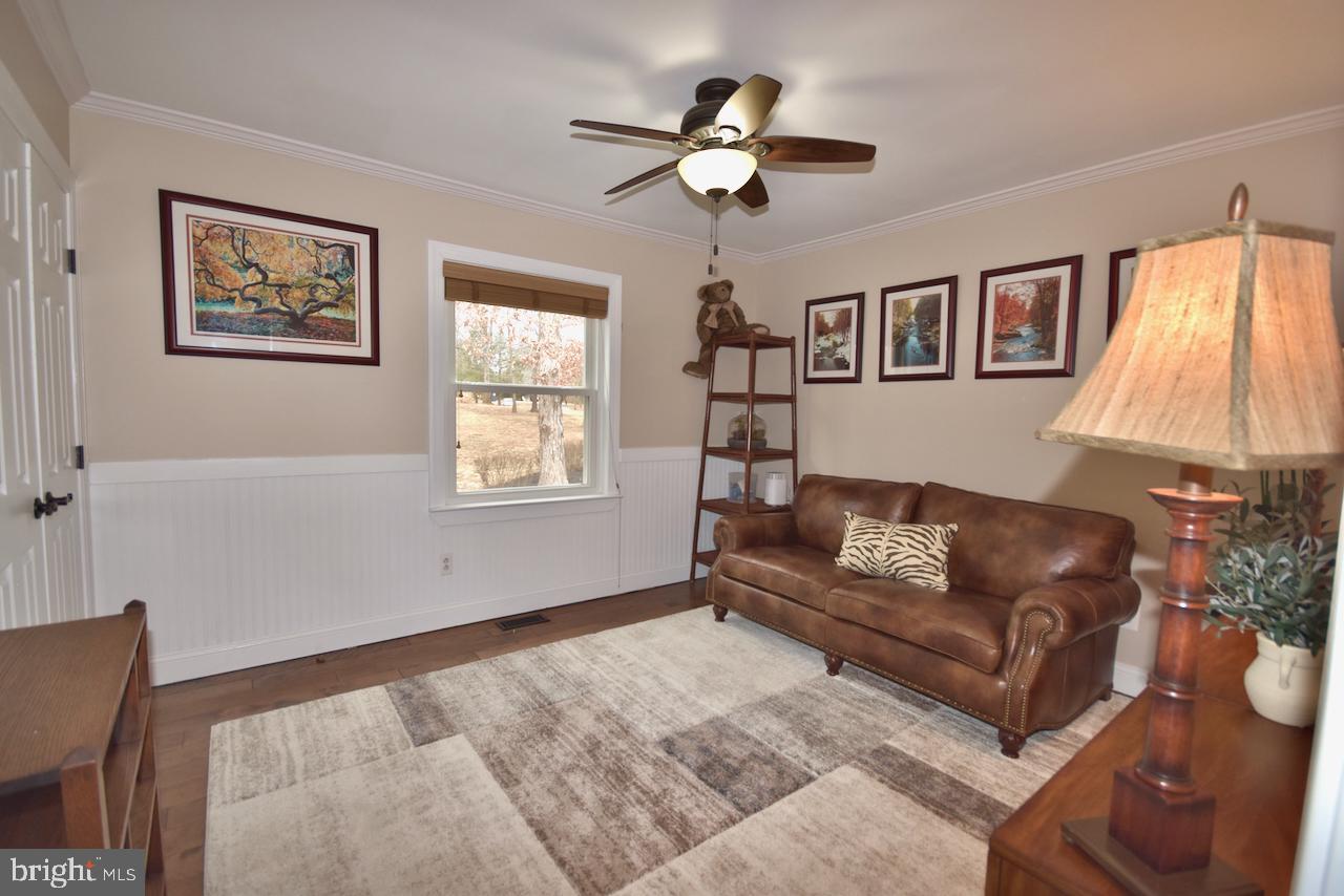 WOODLAWN FARMS - Residential