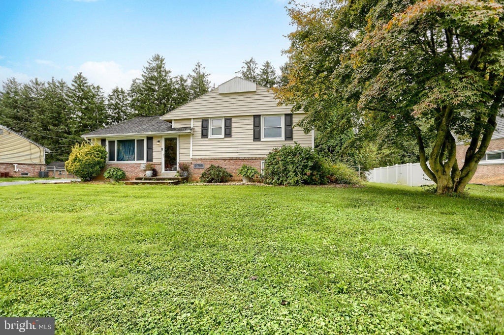 Photo of 2700 Royal Rd, LANCASTER, PA 17603 (MLS # PALA2095146)