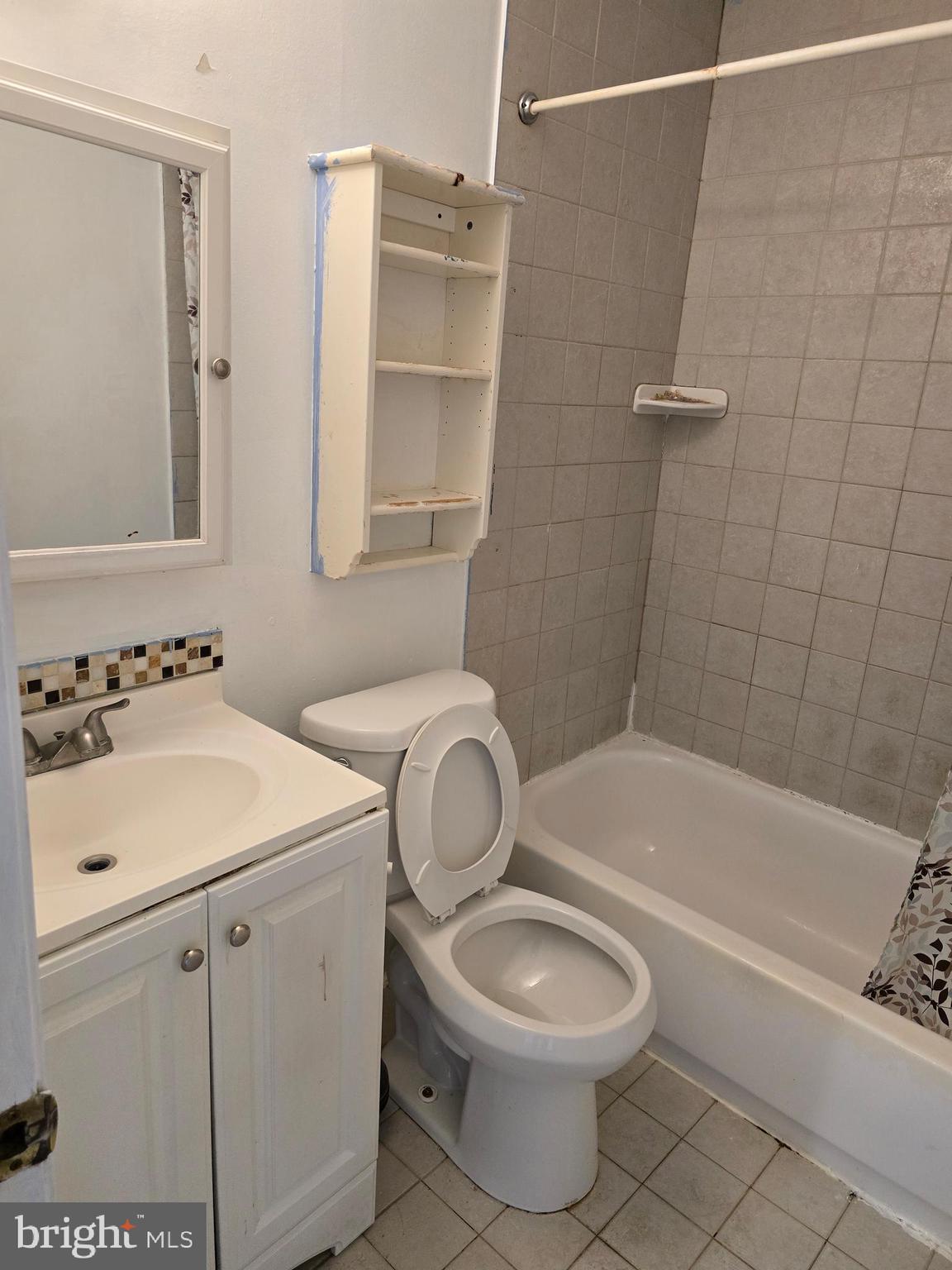 STEVENSON SQUARE - Residential