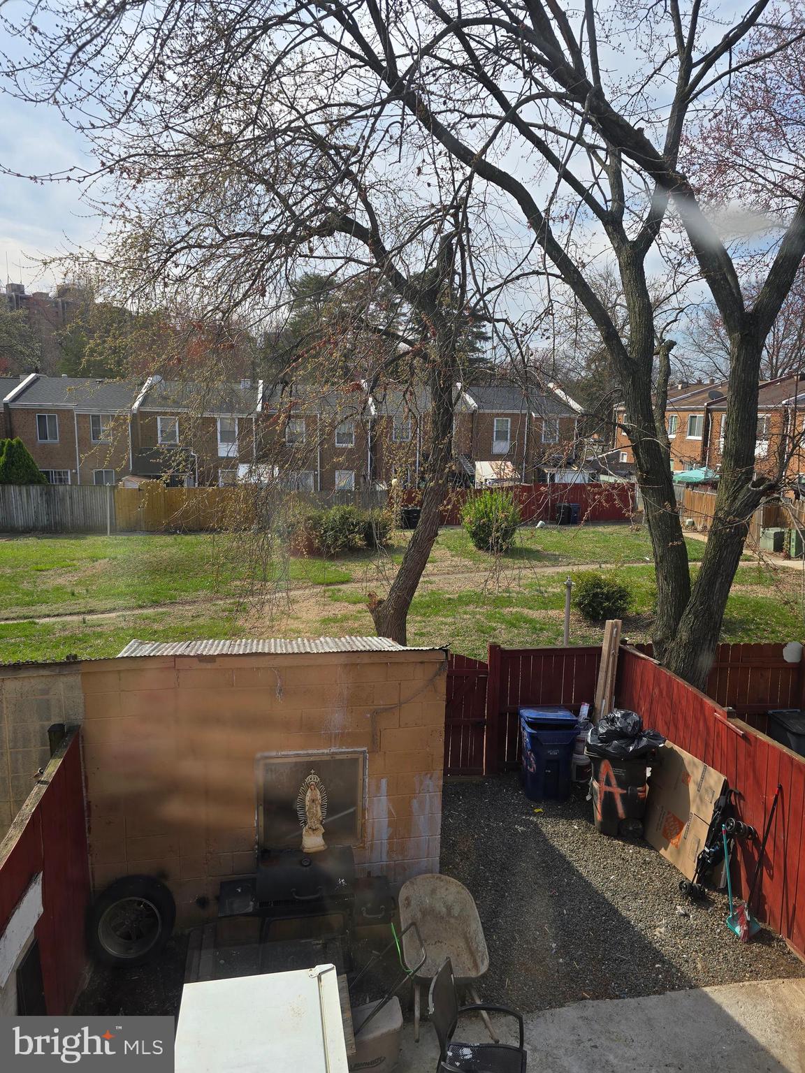 STEVENSON SQUARE - Residential