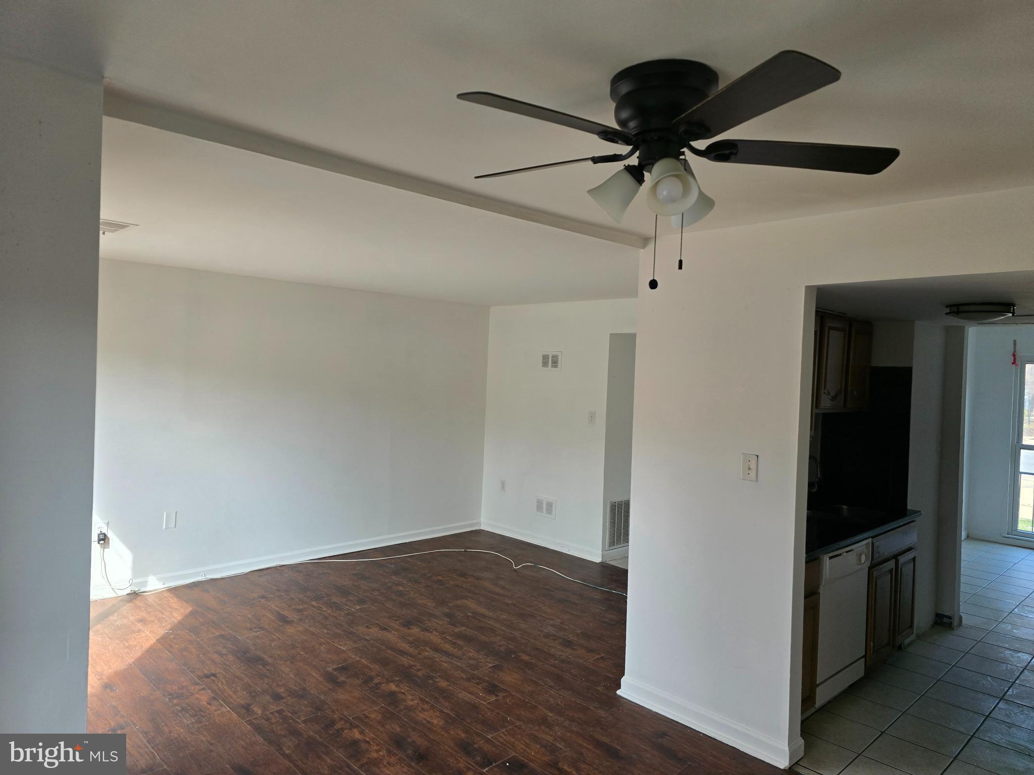 STEVENSON SQUARE - Residential