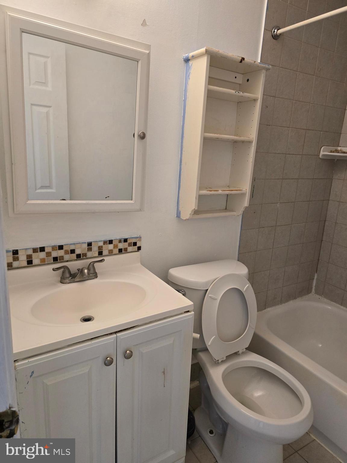 STEVENSON SQUARE - Residential