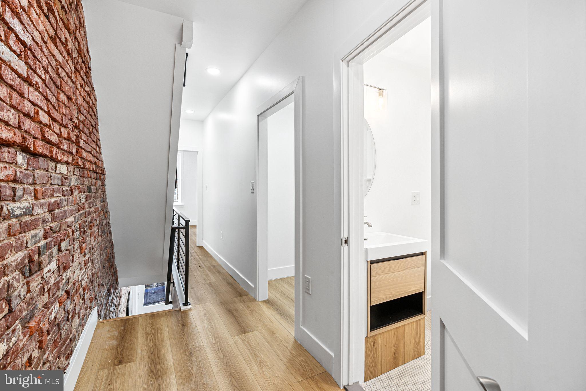 PASSYUNK SQUARE - Residential