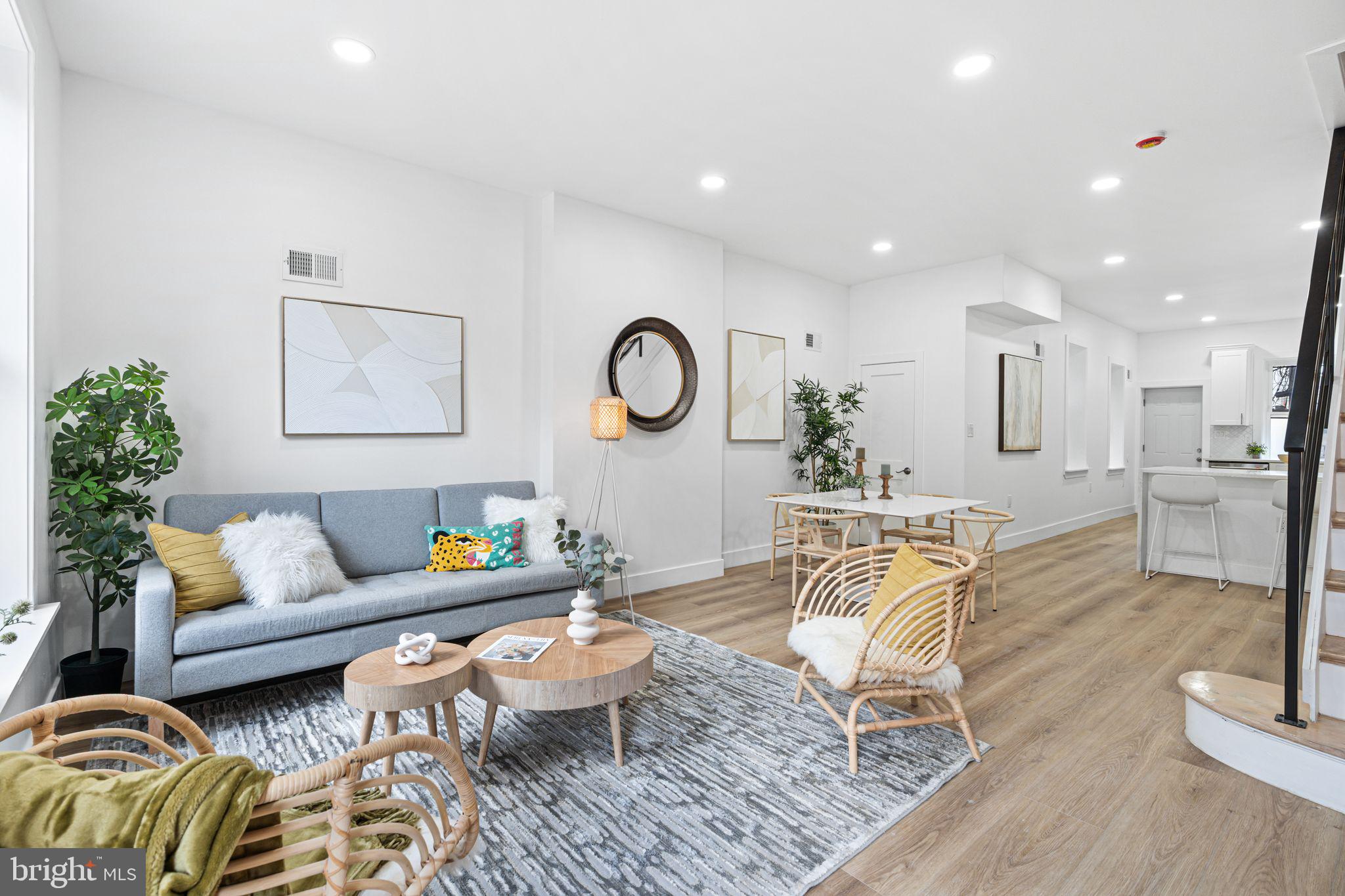 PASSYUNK SQUARE - Residential