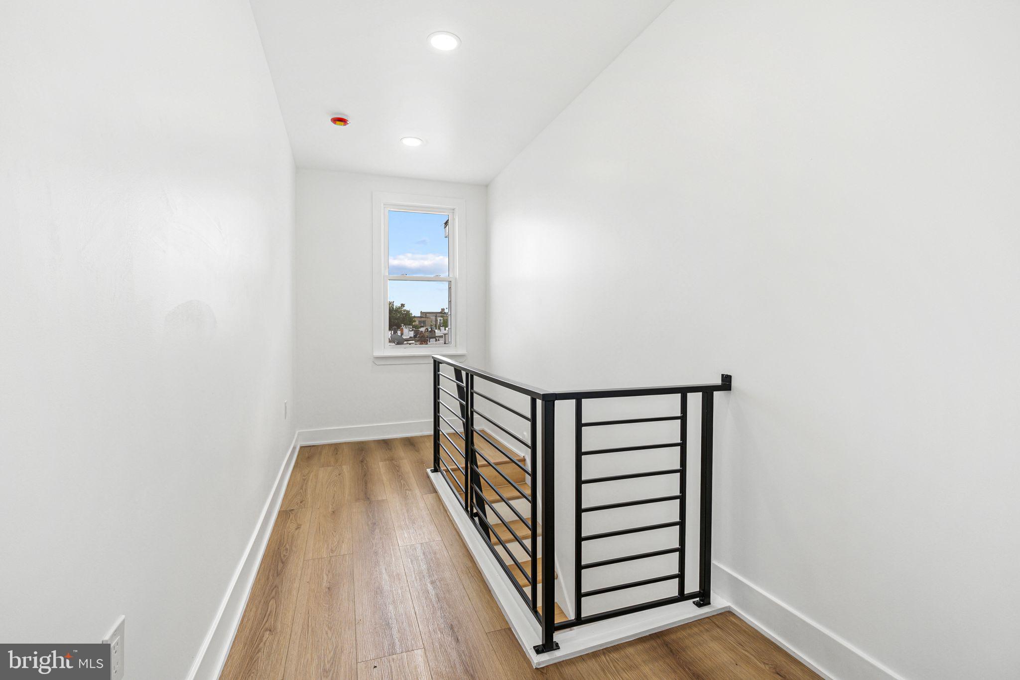 PASSYUNK SQUARE - Residential