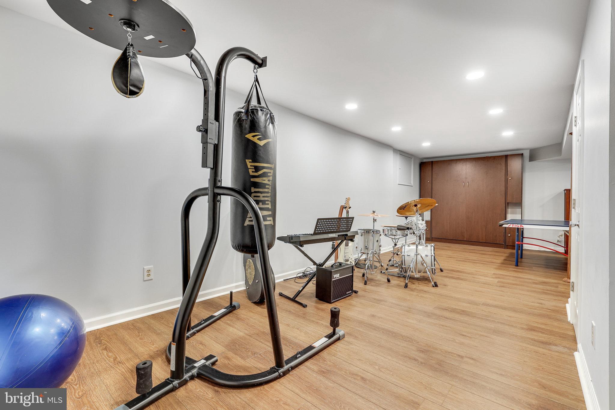 COLVINS GLEN - Residential