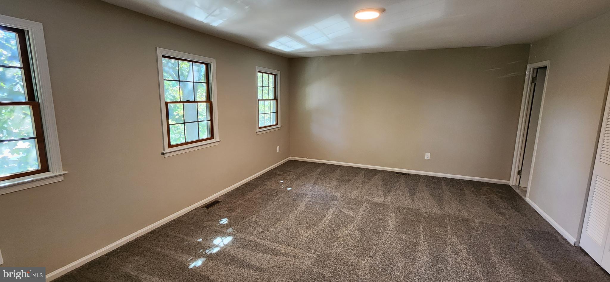 OLDE COLONIAL GREENE - Residential Lease