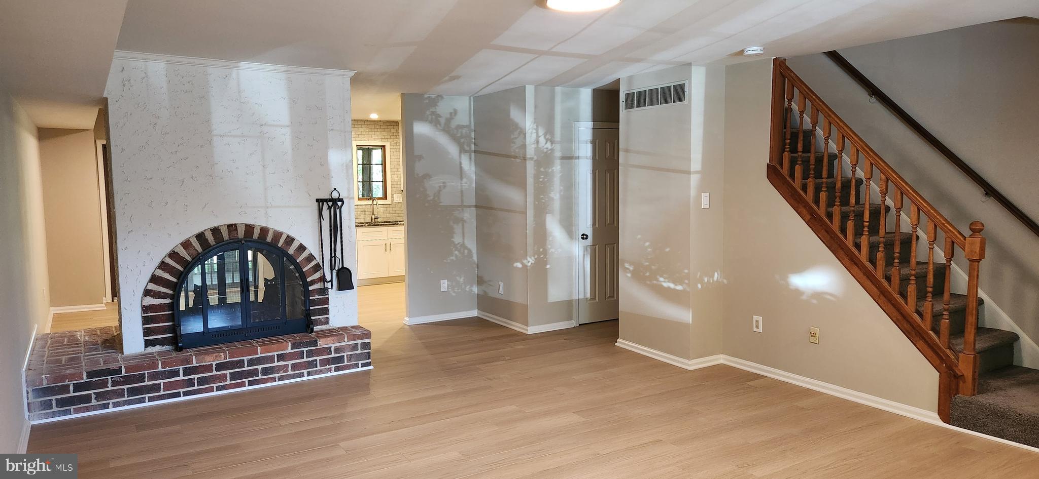 OLDE COLONIAL GREENE - Residential Lease