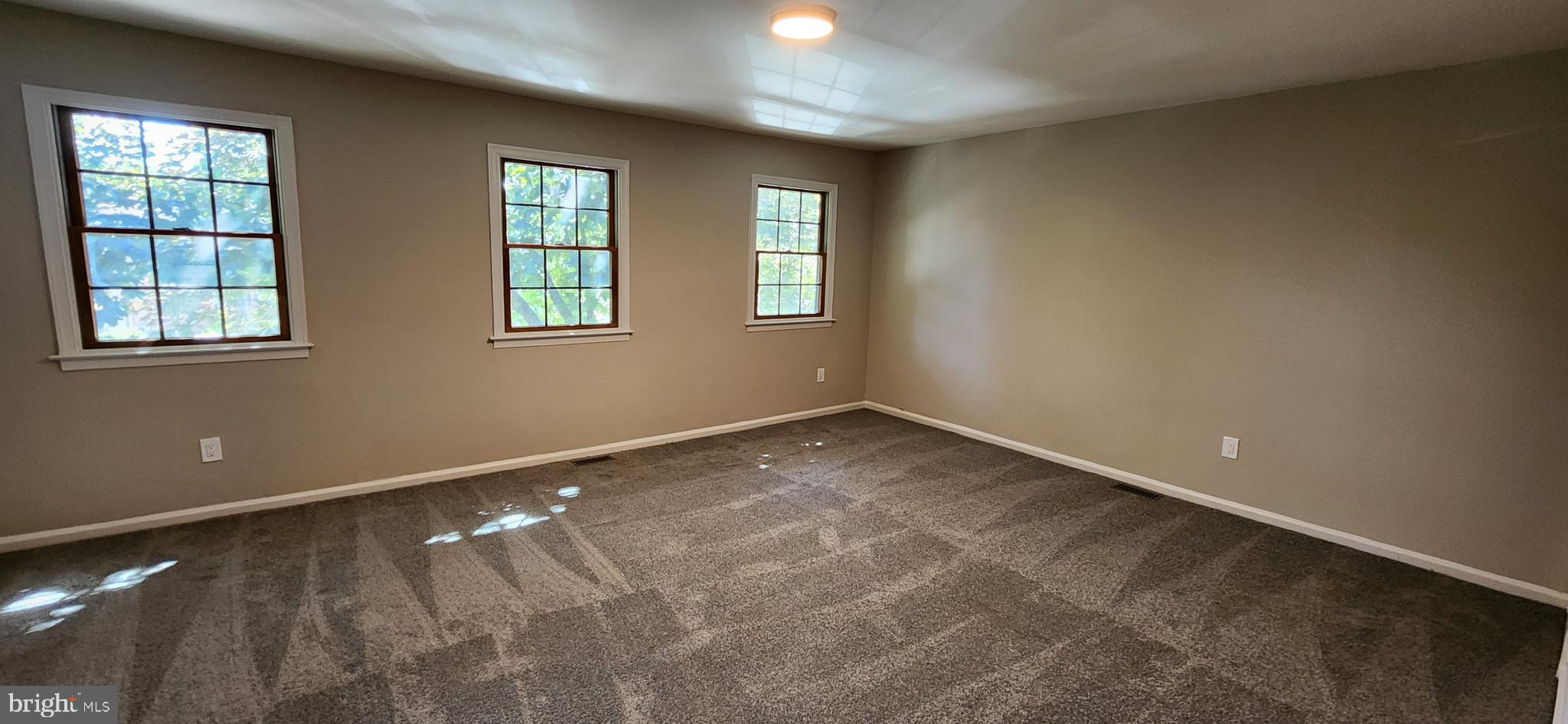 OLDE COLONIAL GREENE - Residential Lease