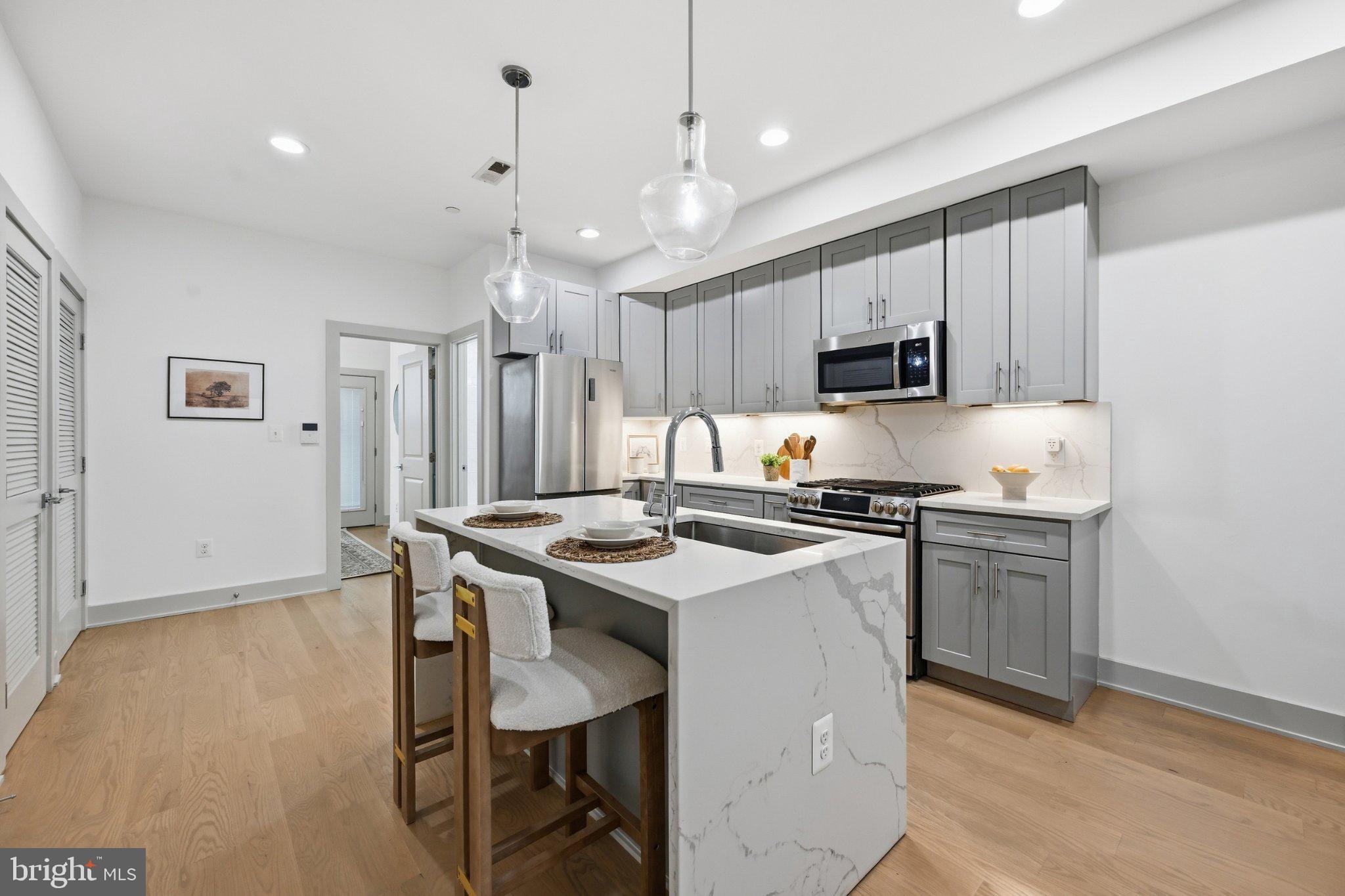 1632 K STREET NE 2