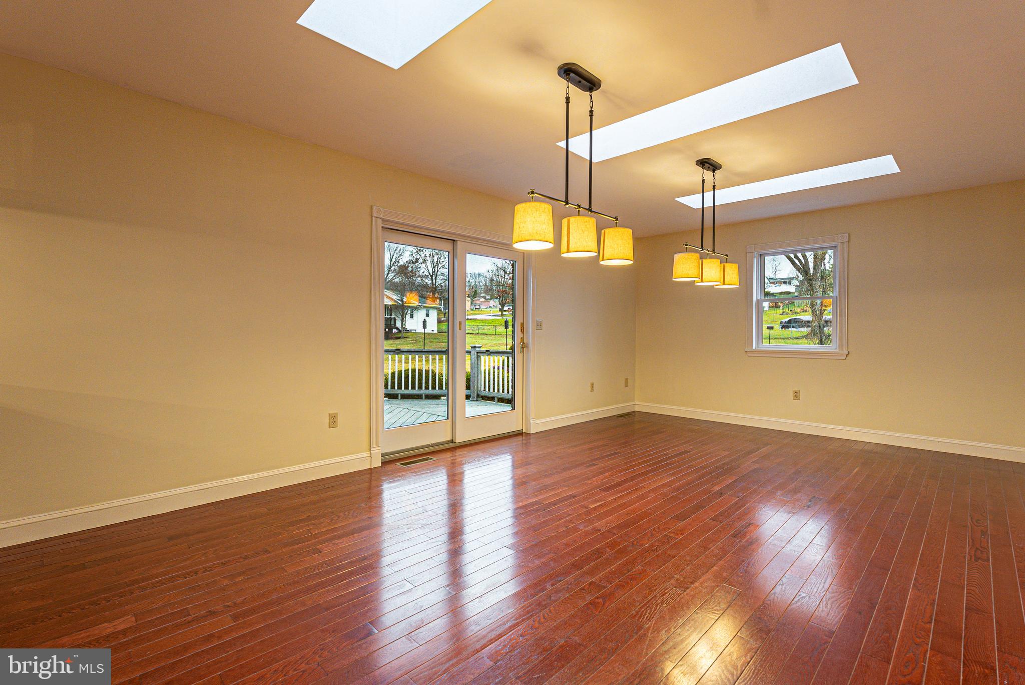 RAWLINGS HEIGHTS - Residential