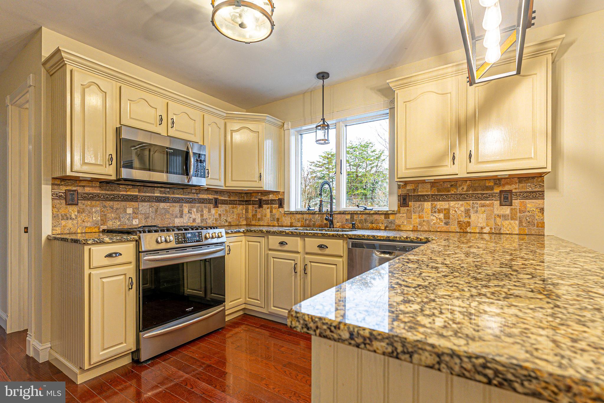 RAWLINGS HEIGHTS - Residential