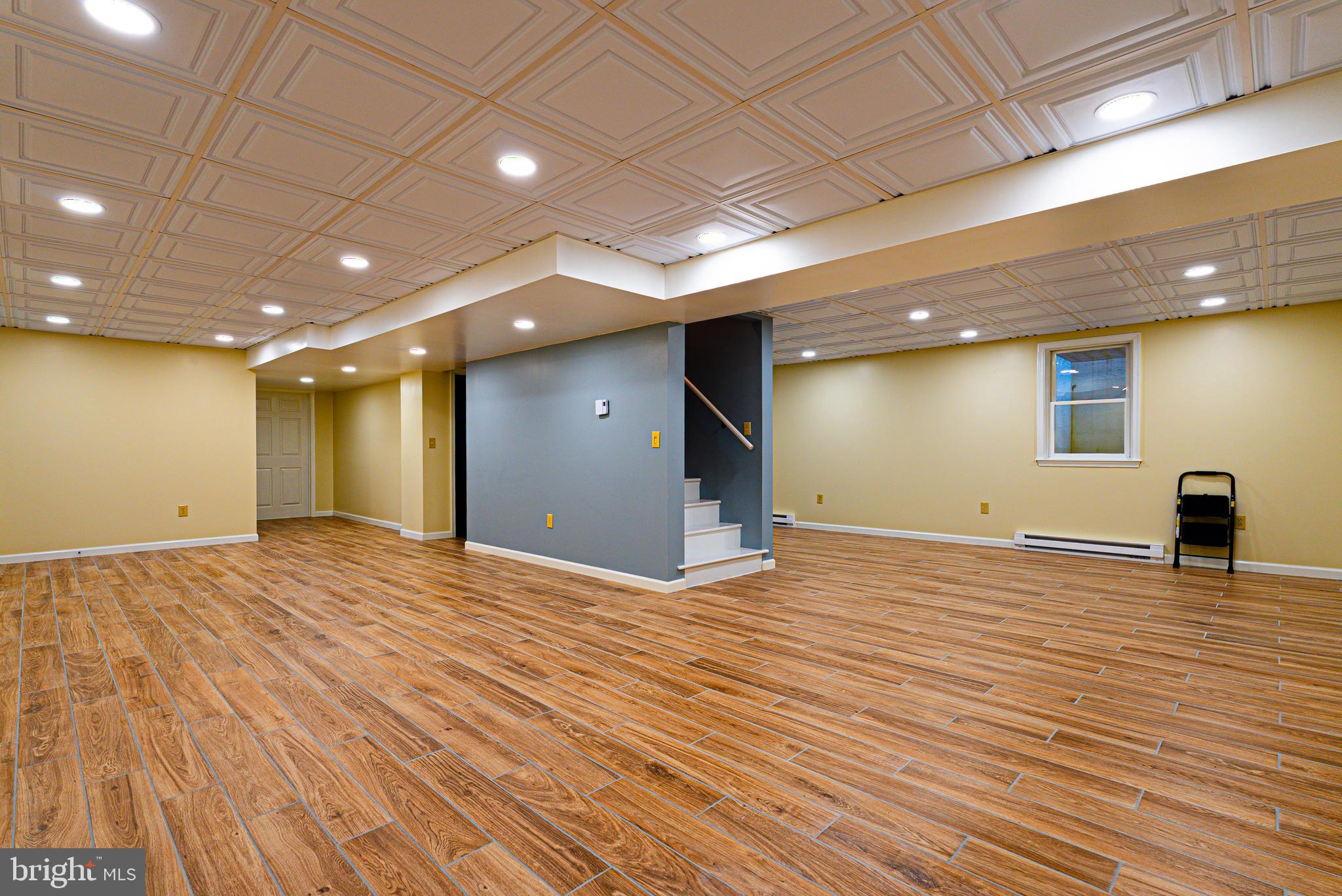 RAWLINGS HEIGHTS - Residential