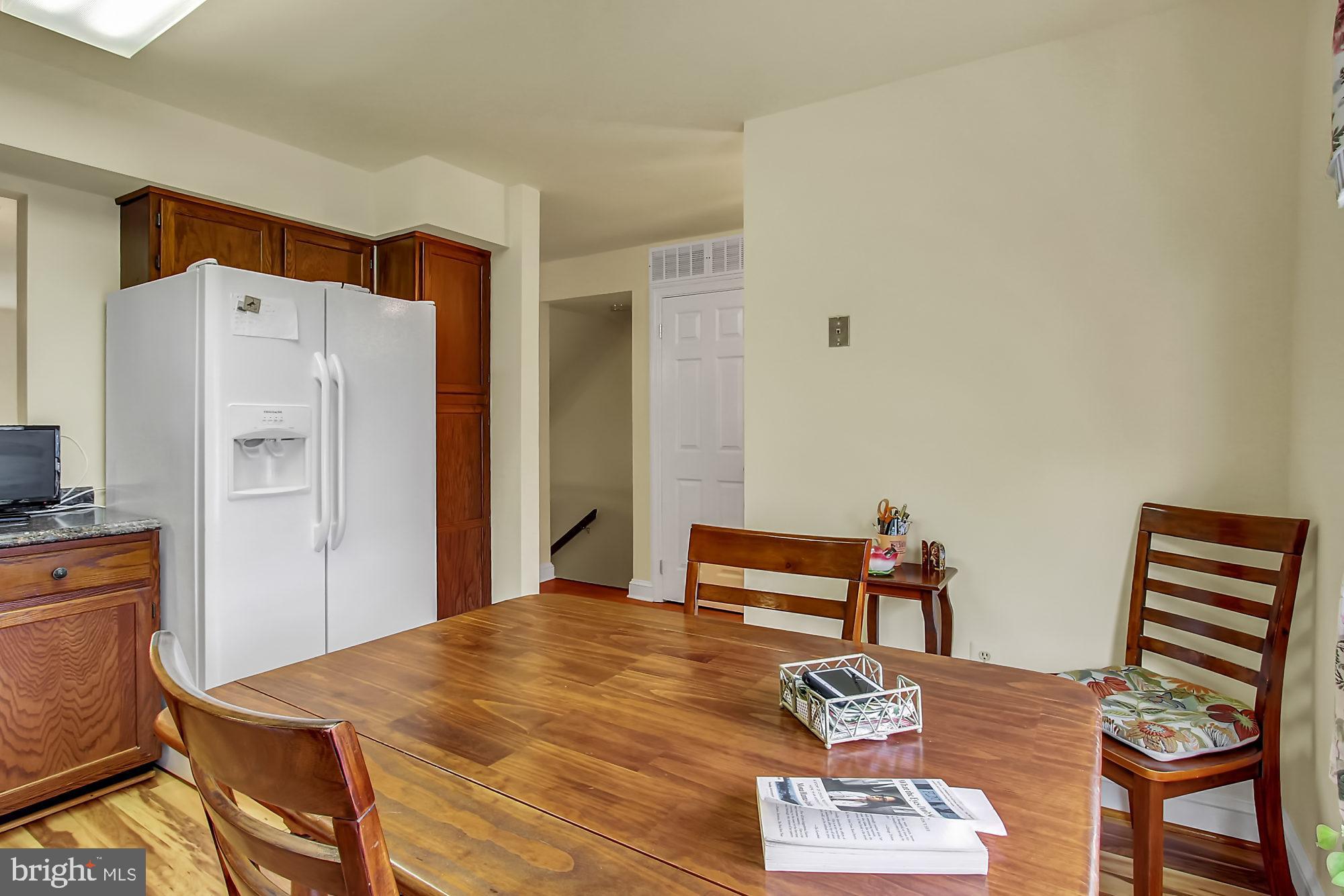 WHITE OAK - Residential