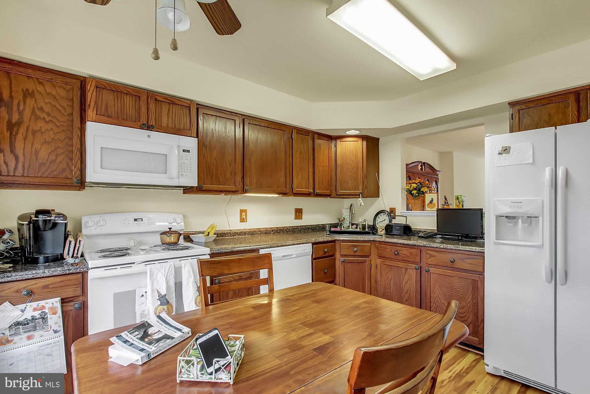 WHITE OAK - Residential