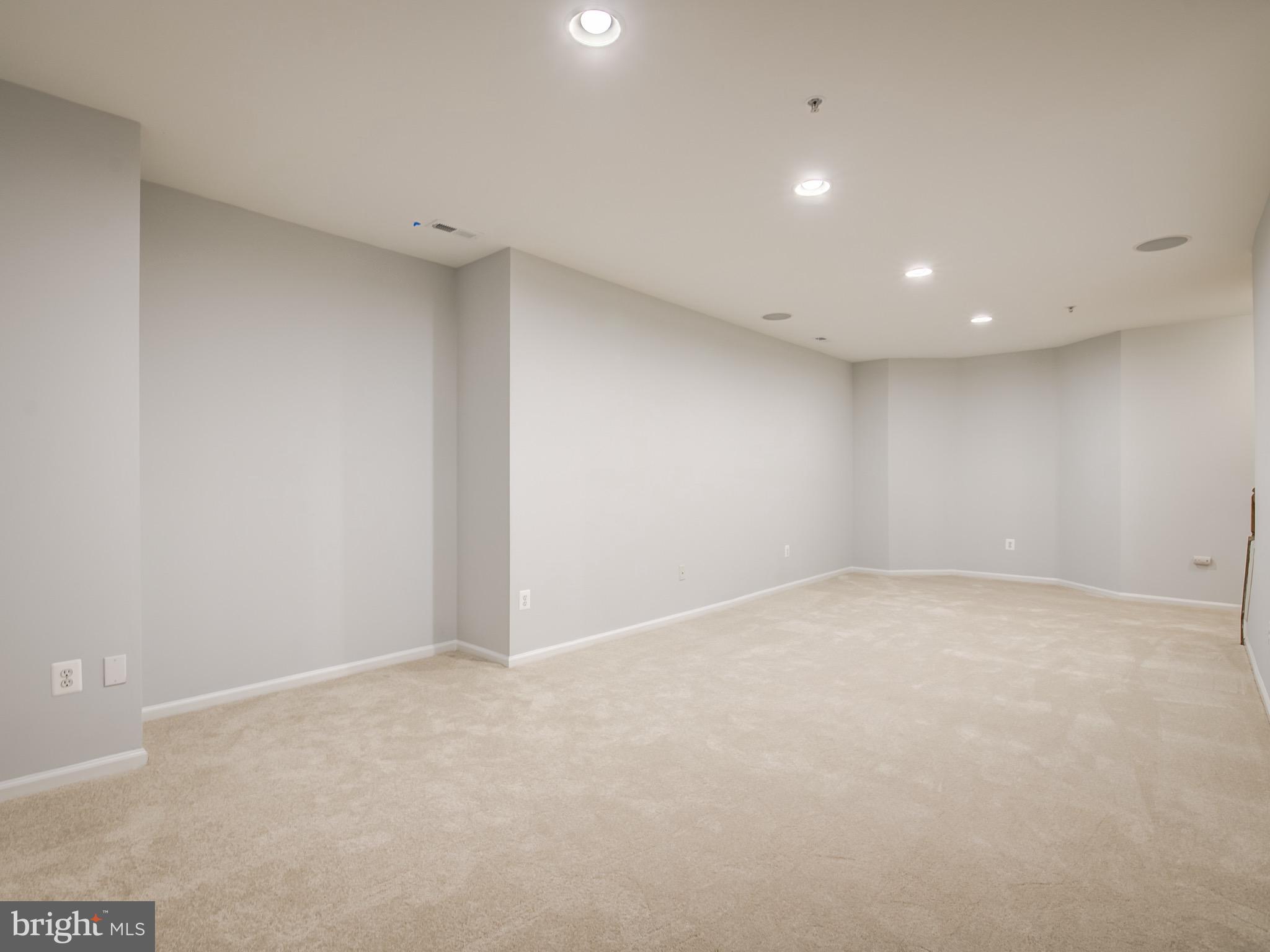 SUMMERFIELD AT RIVER HILL - Residential