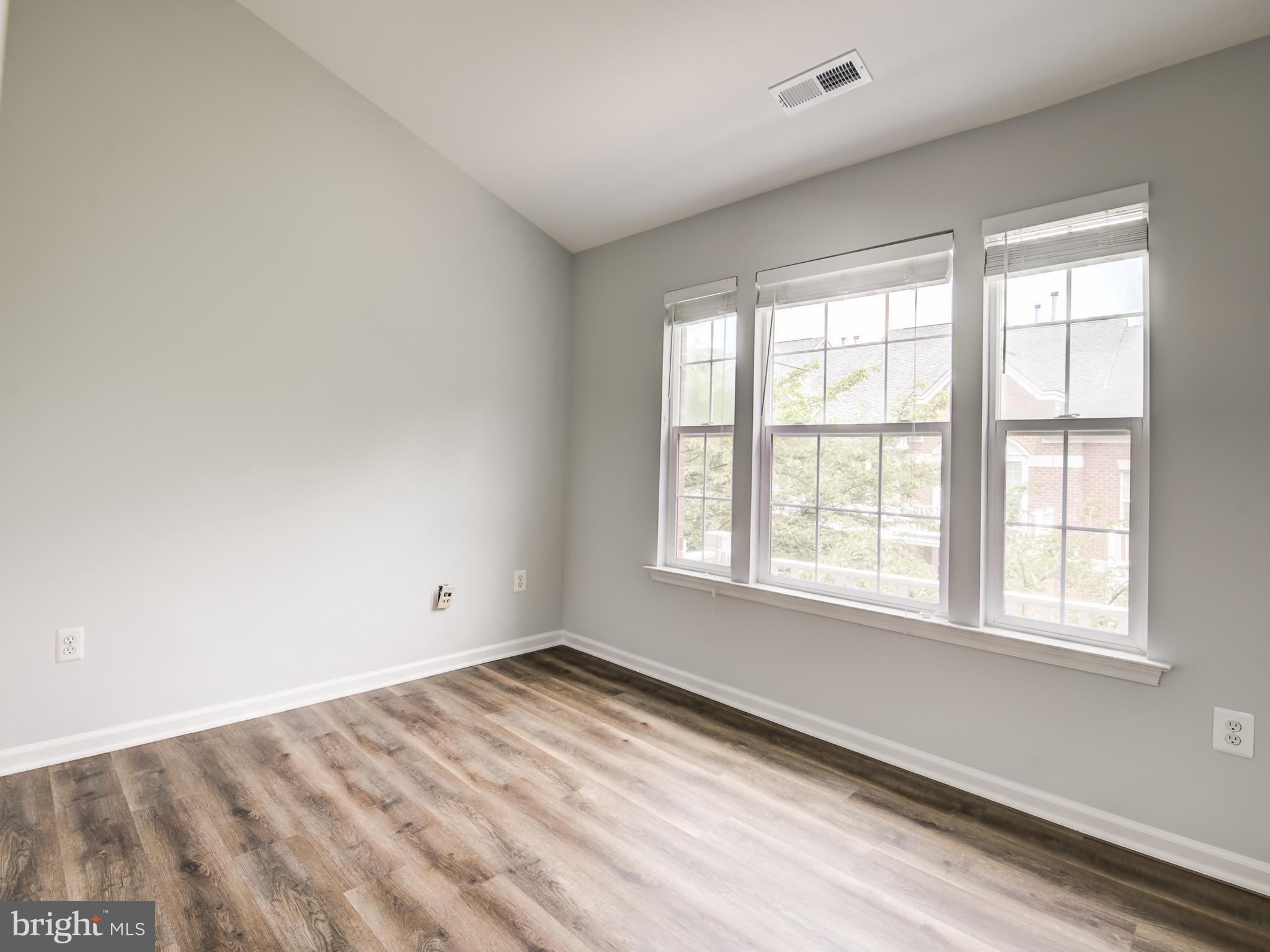 SUMMERFIELD AT RIVER HILL - Residential