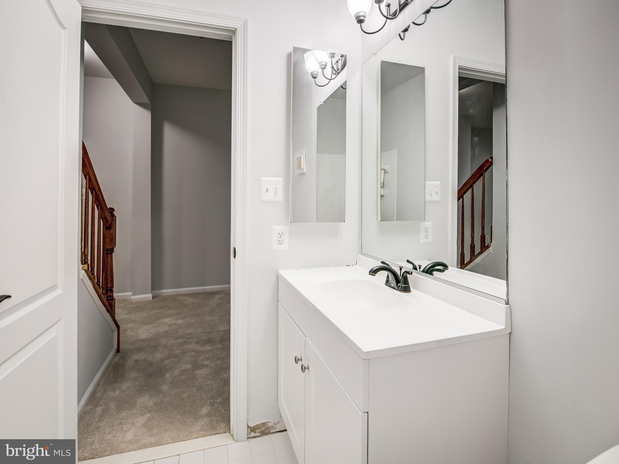 SUMMERFIELD AT RIVER HILL - Residential