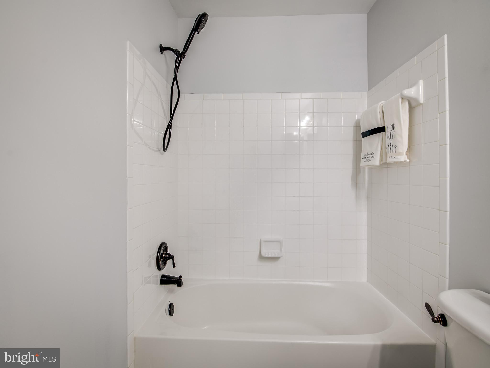 SUMMERFIELD AT RIVER HILL - Residential