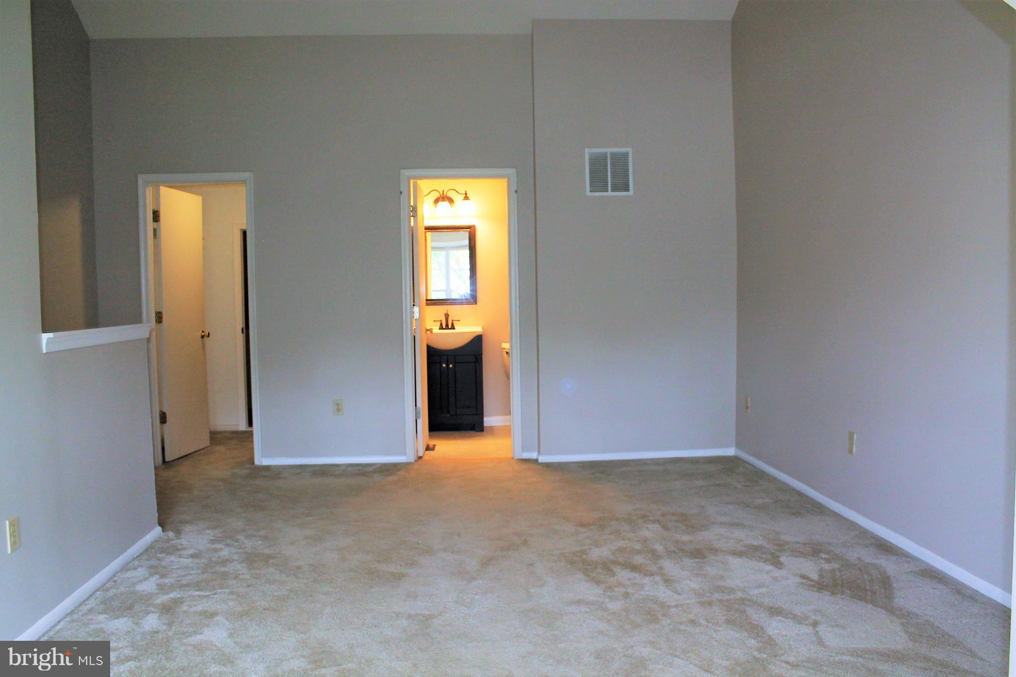 HARFORD TOWN - Residential