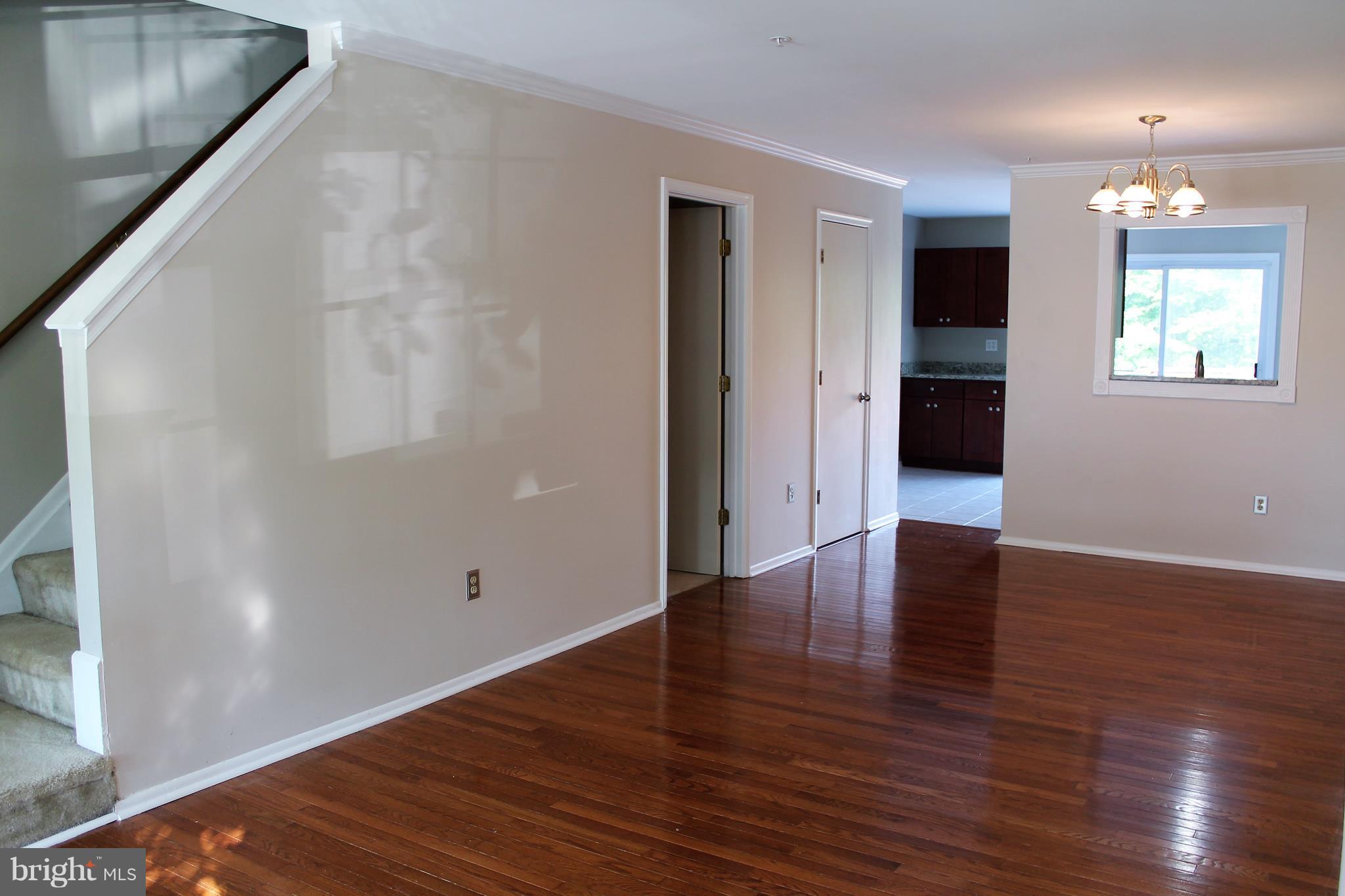 HARFORD TOWN - Residential