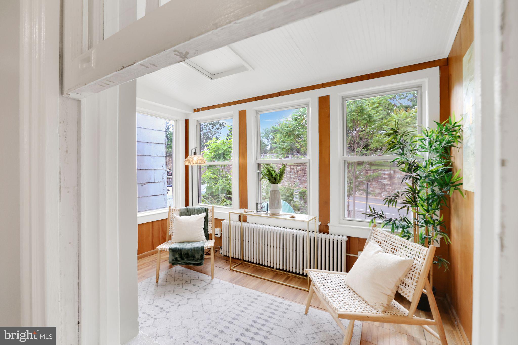 EDGEWOOD - Residential