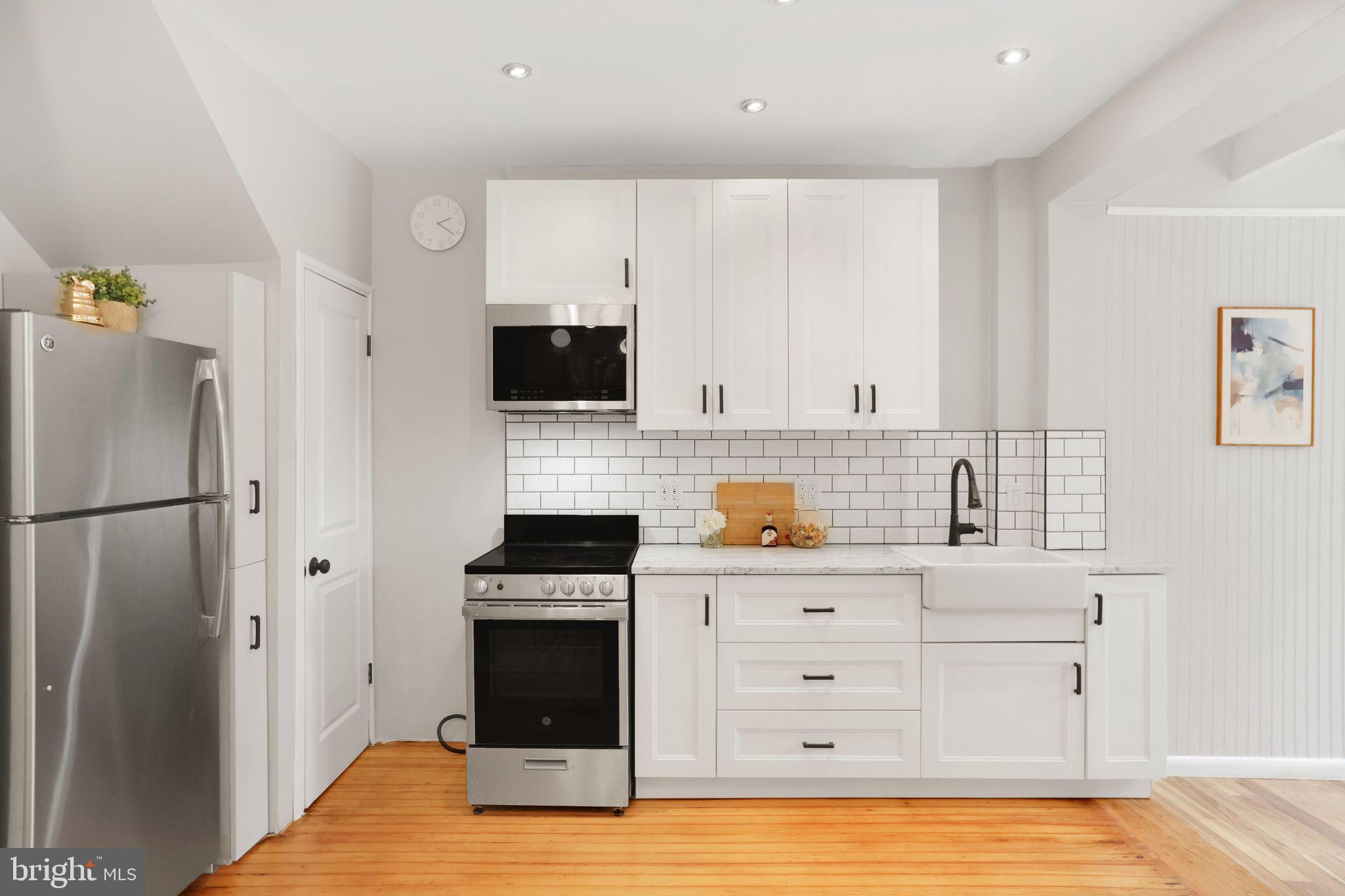 EDGEWOOD - Residential