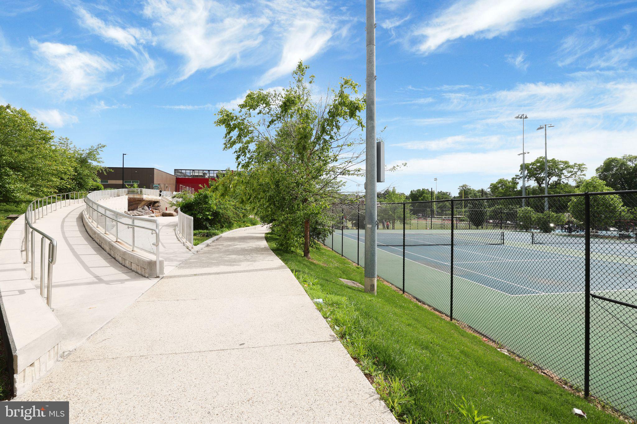 EDGEWOOD - Residential