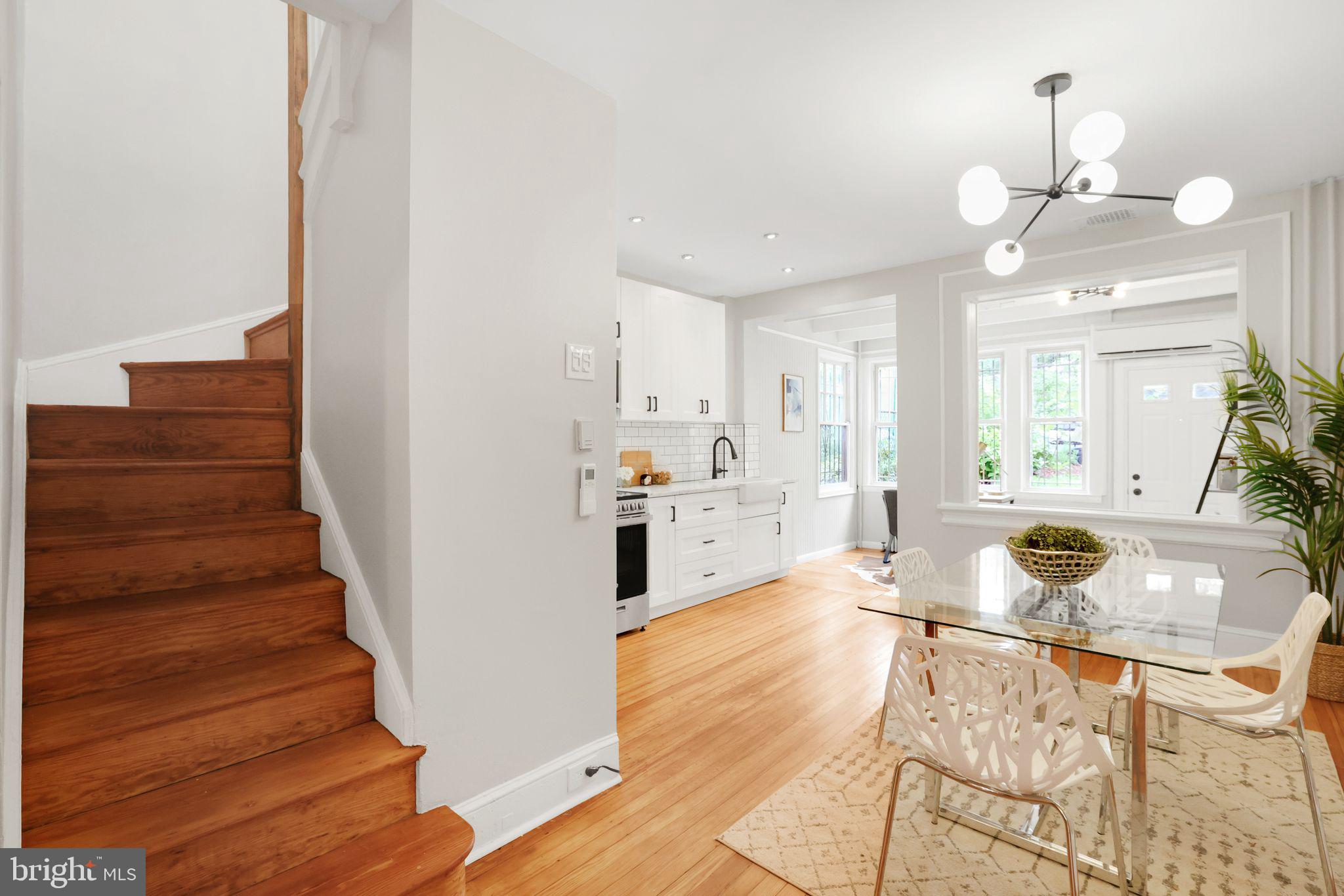 EDGEWOOD - Residential