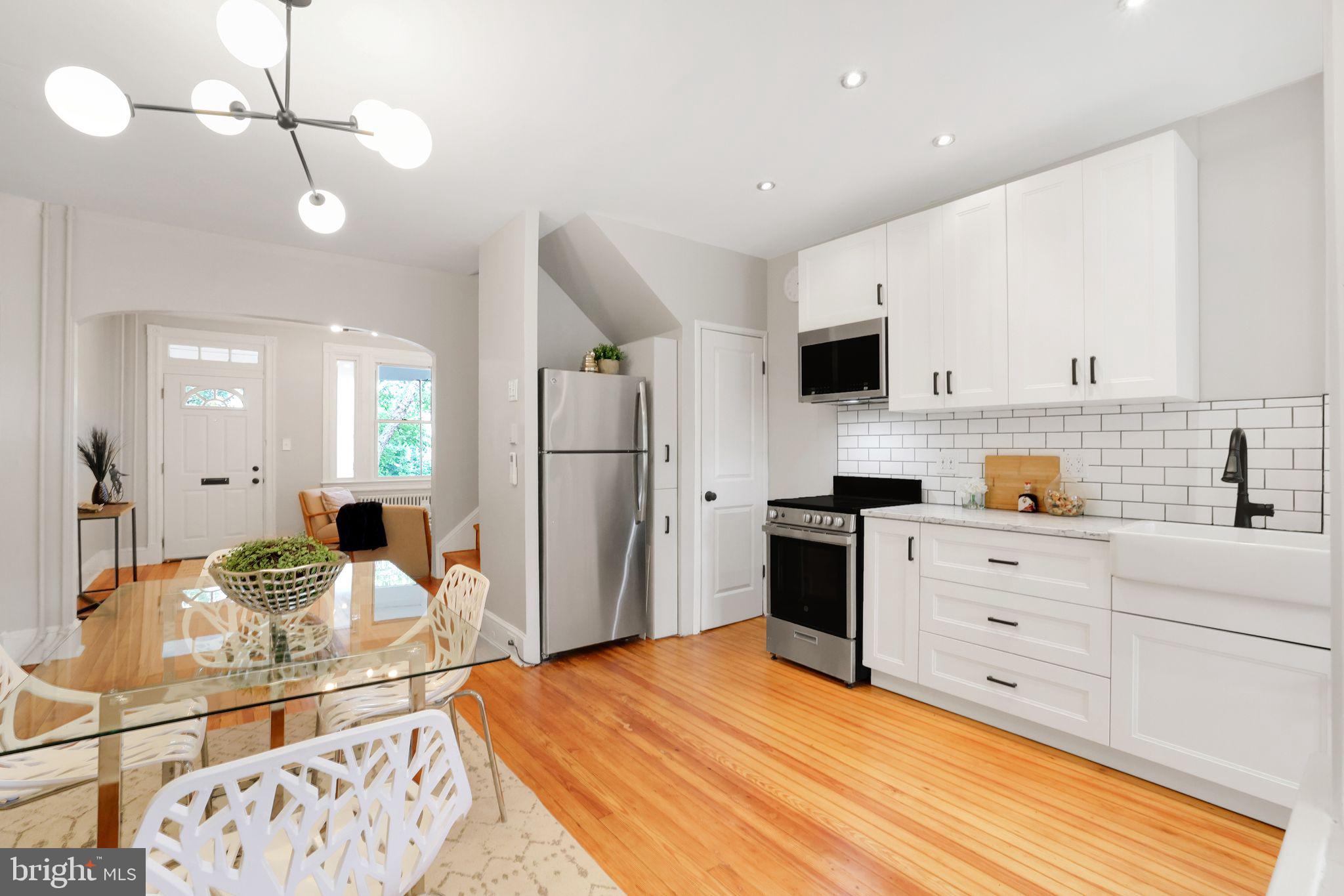 EDGEWOOD - Residential