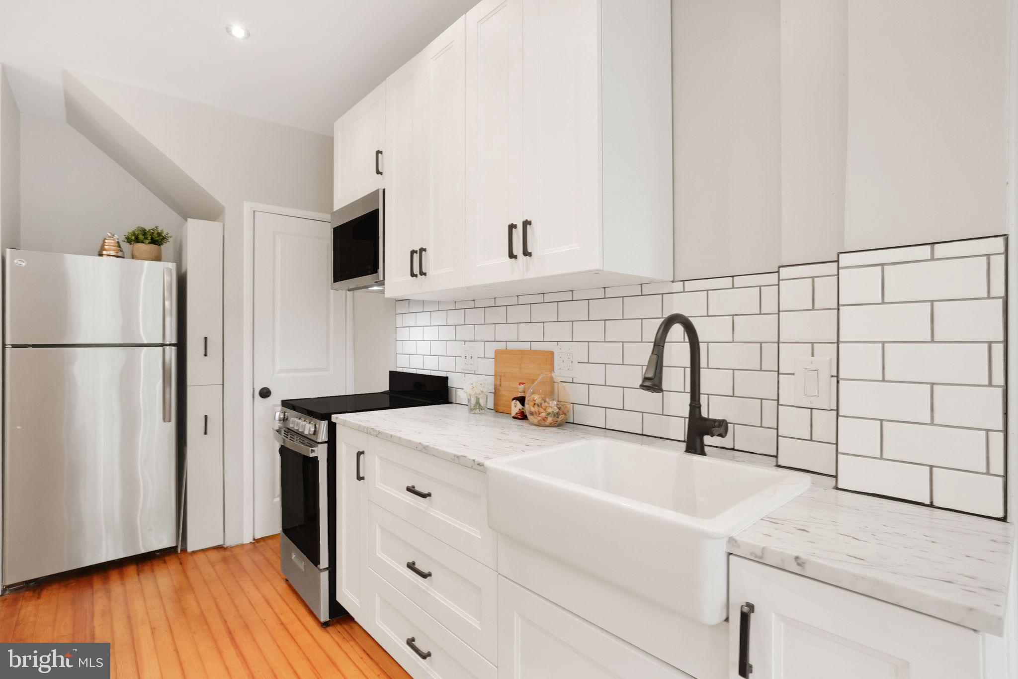 EDGEWOOD - Residential