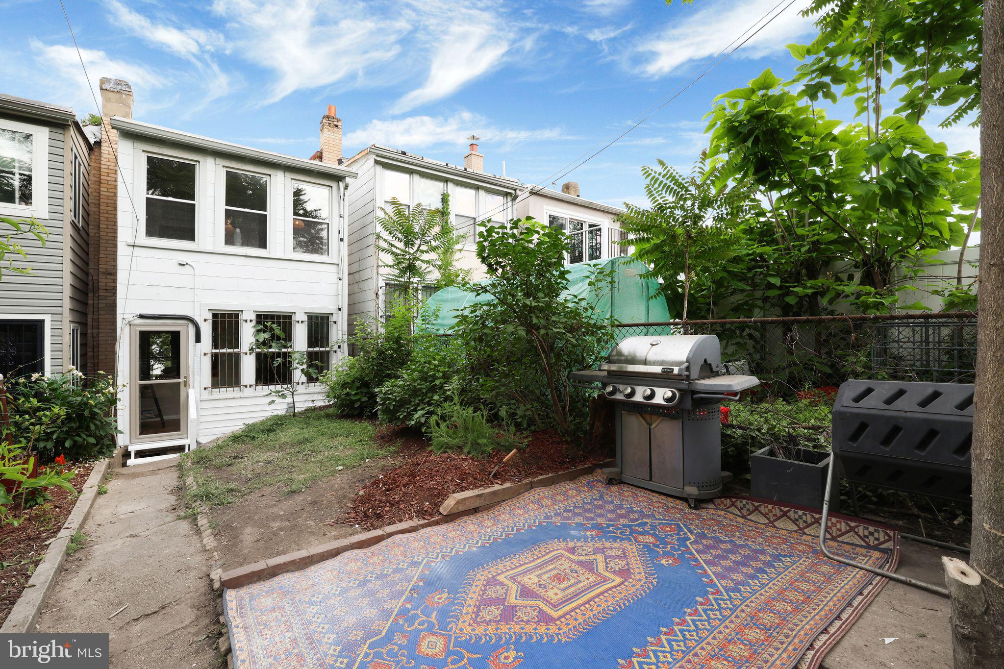 EDGEWOOD - Residential