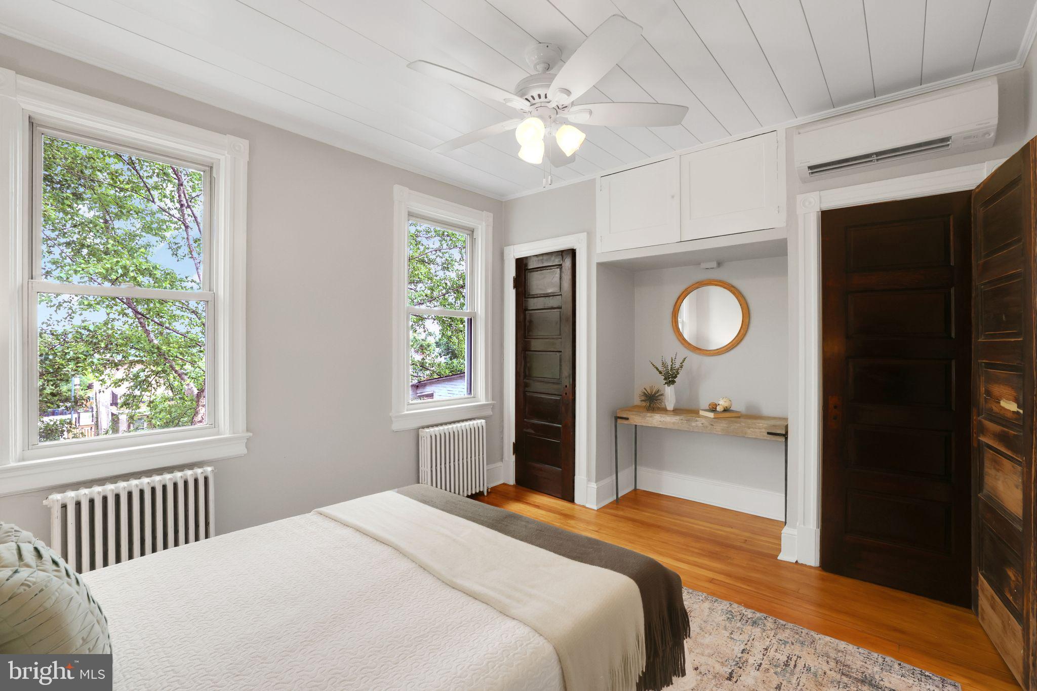 EDGEWOOD - Residential