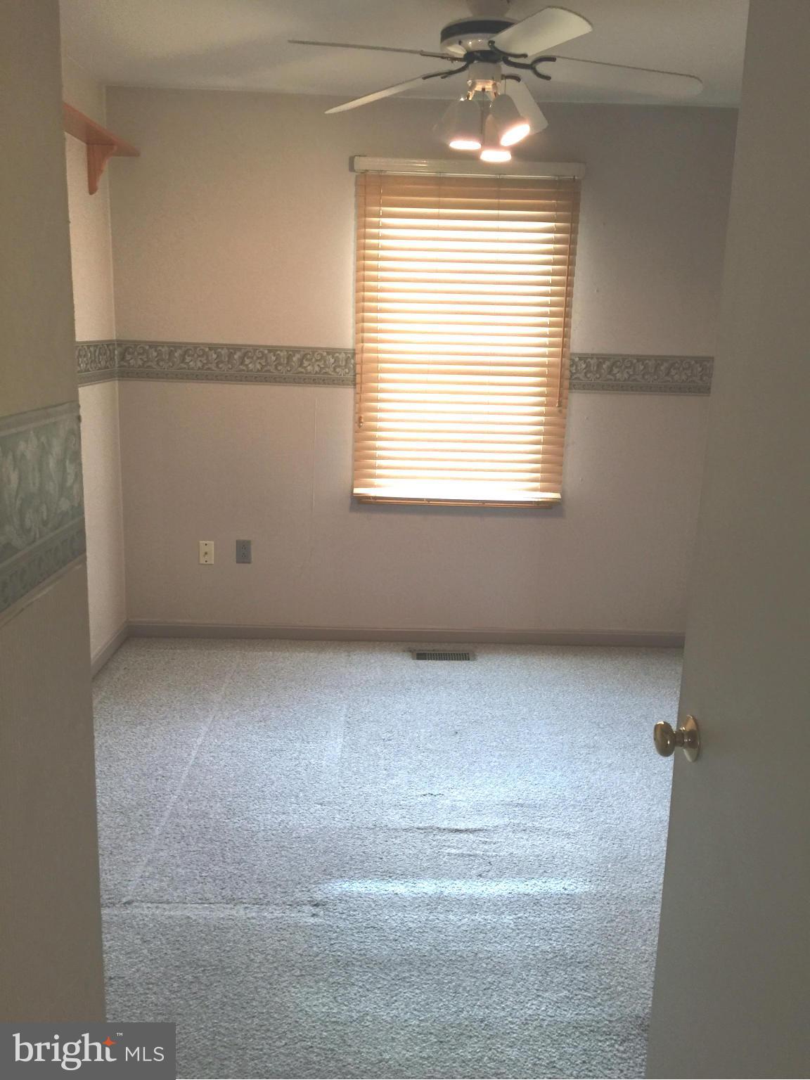 SUNNINGDALE MEADOWS - Residential