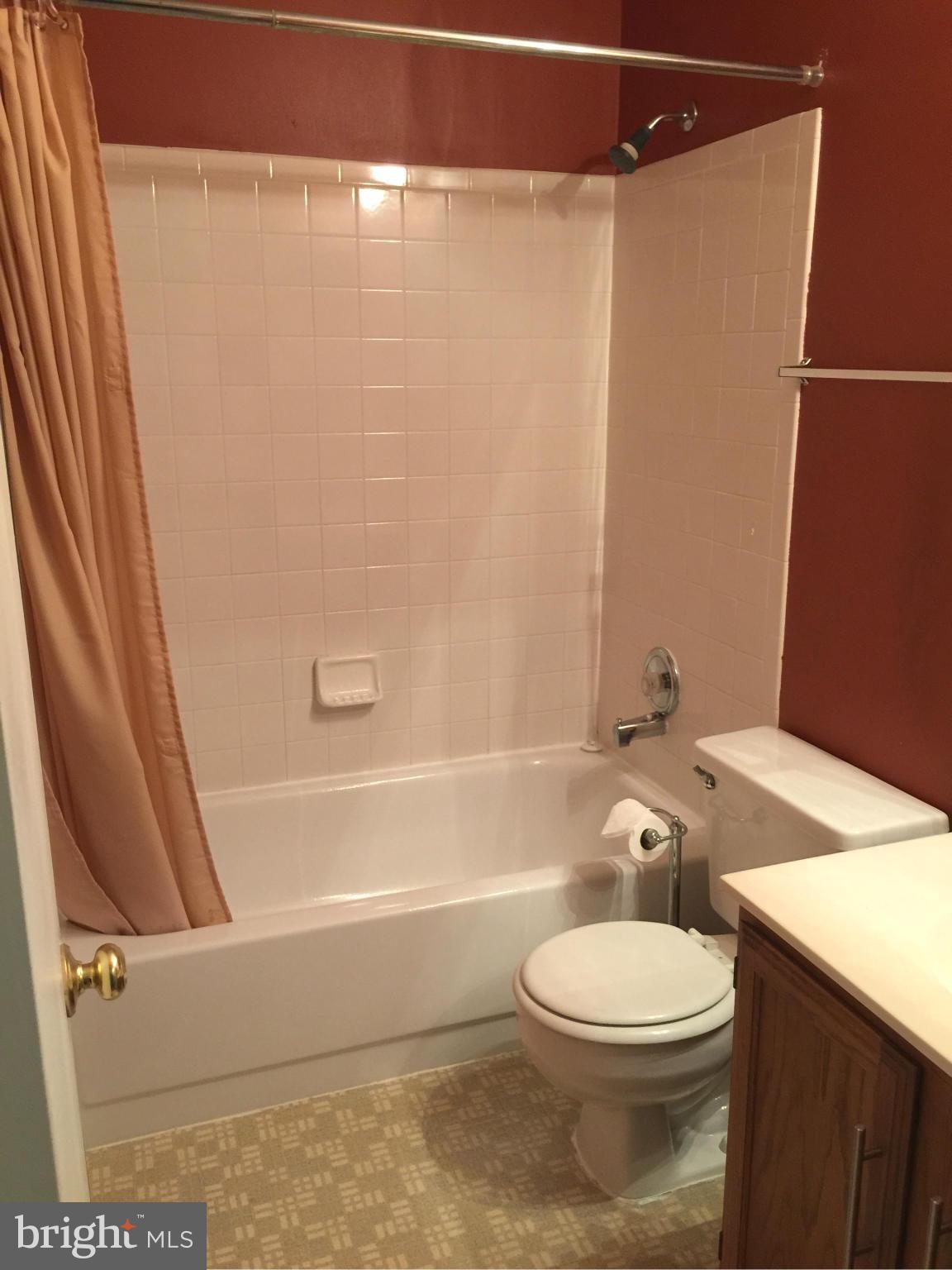 SUNNINGDALE MEADOWS - Residential