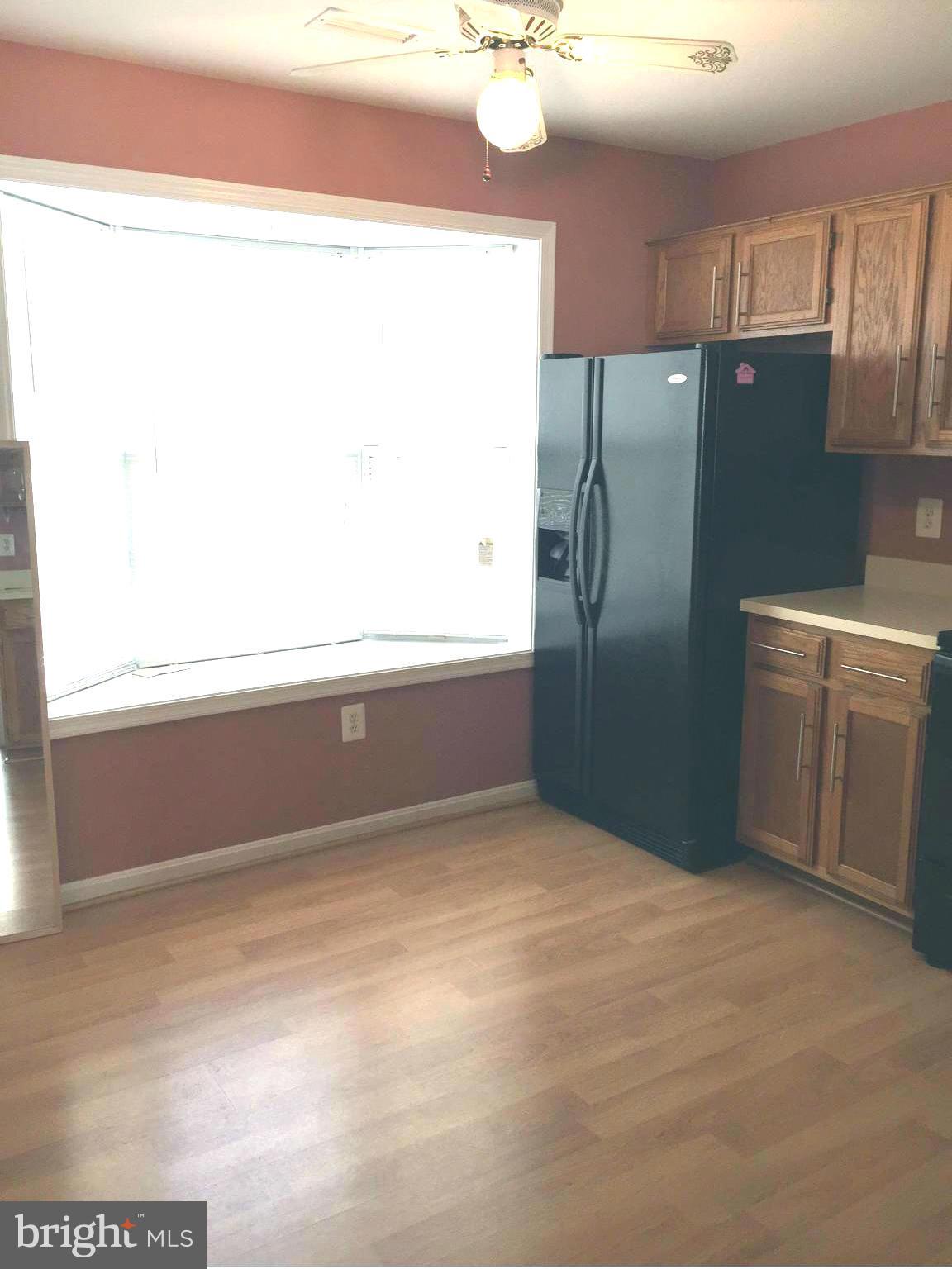 SUNNINGDALE MEADOWS - Residential