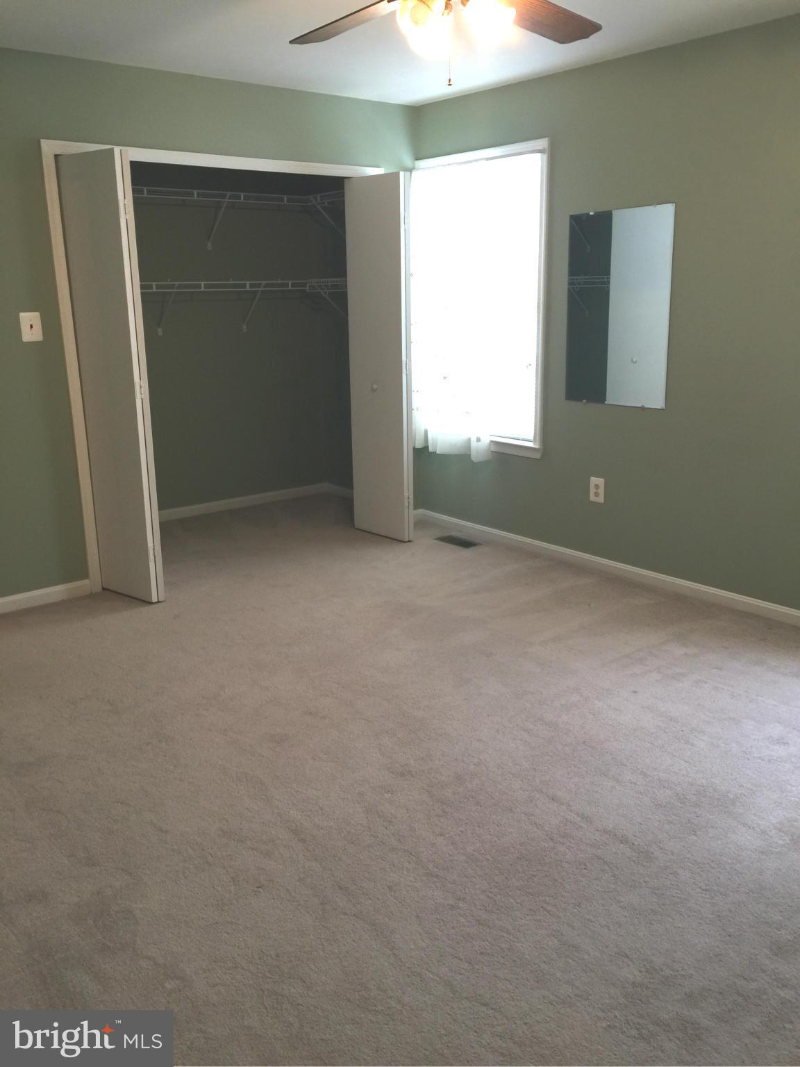 SUNNINGDALE MEADOWS - Residential