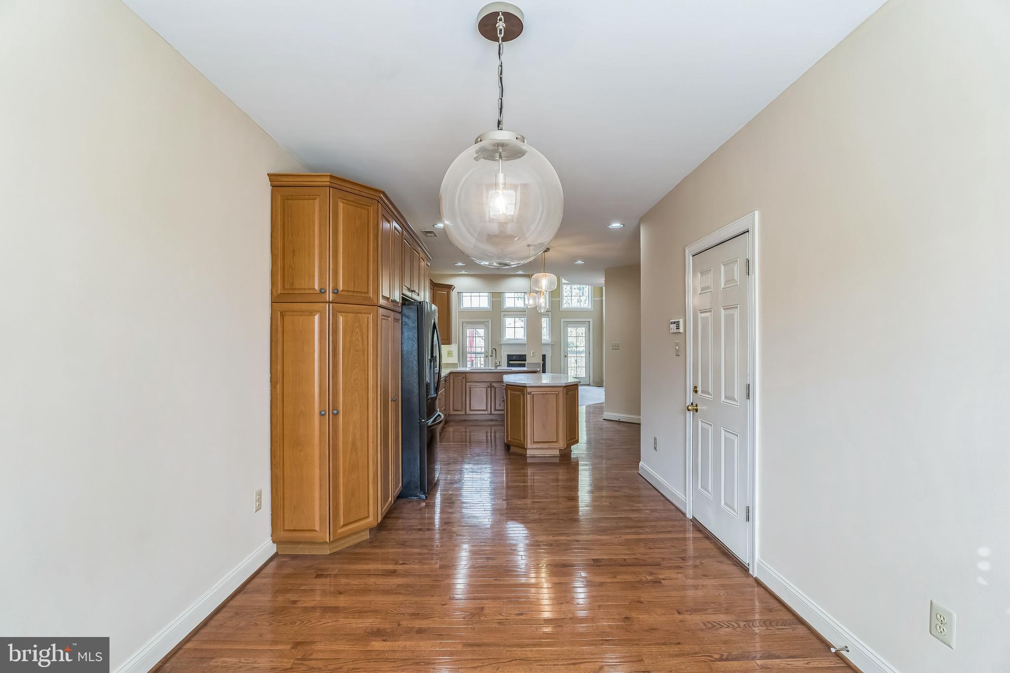 RESERVE AT PENN CRSG - Residential Lease