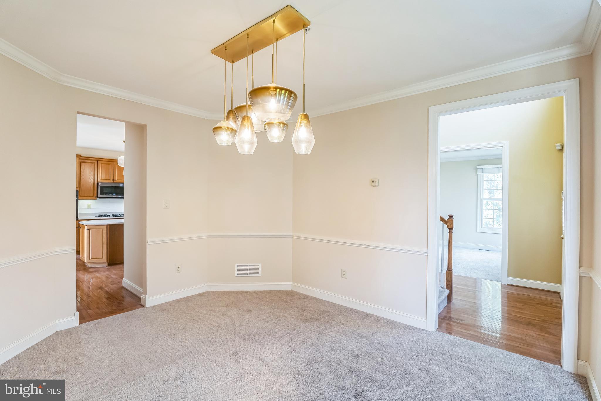 RESERVE AT PENN CRSG - Residential Lease