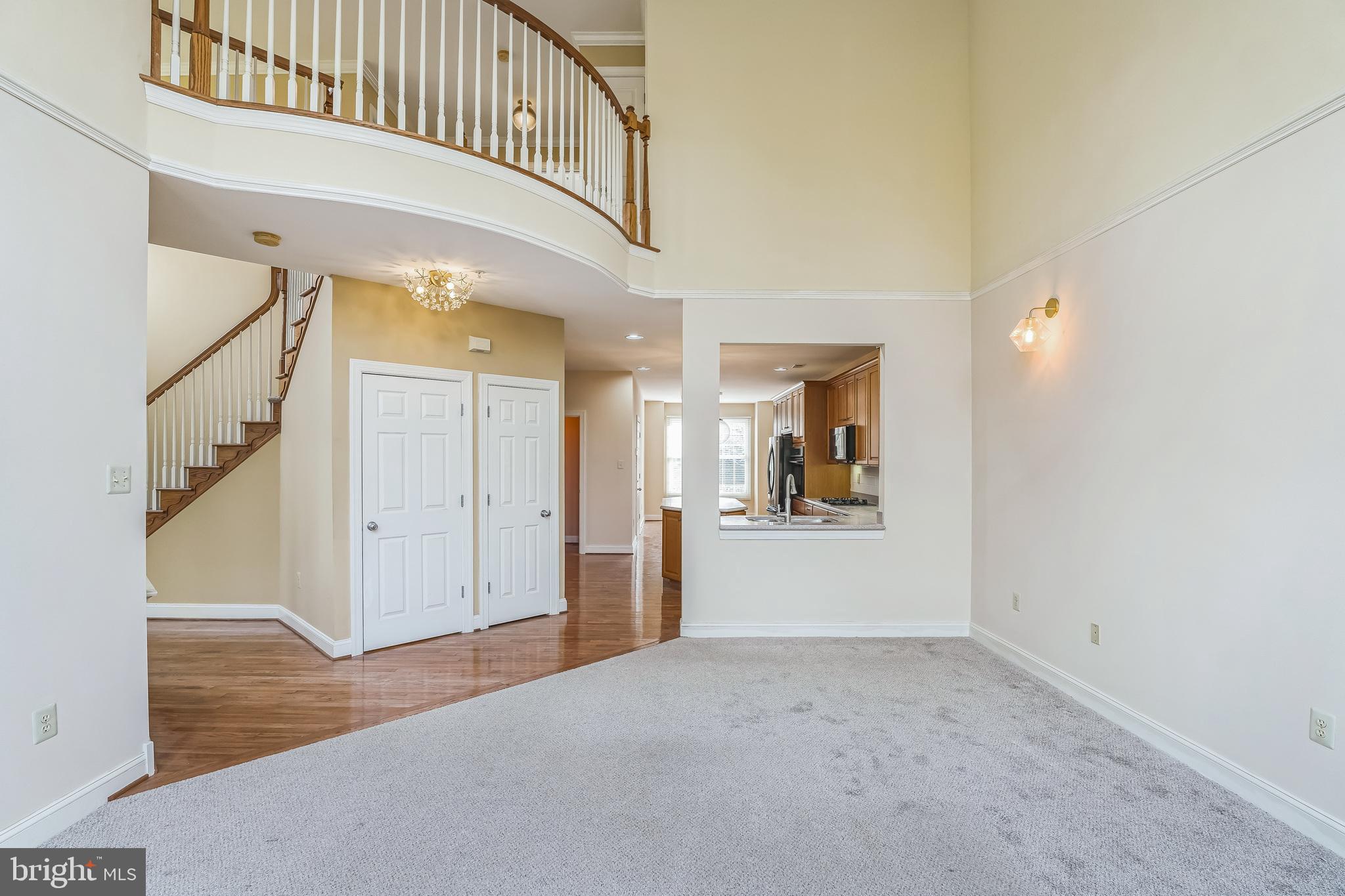 RESERVE AT PENN CRSG - Residential Lease