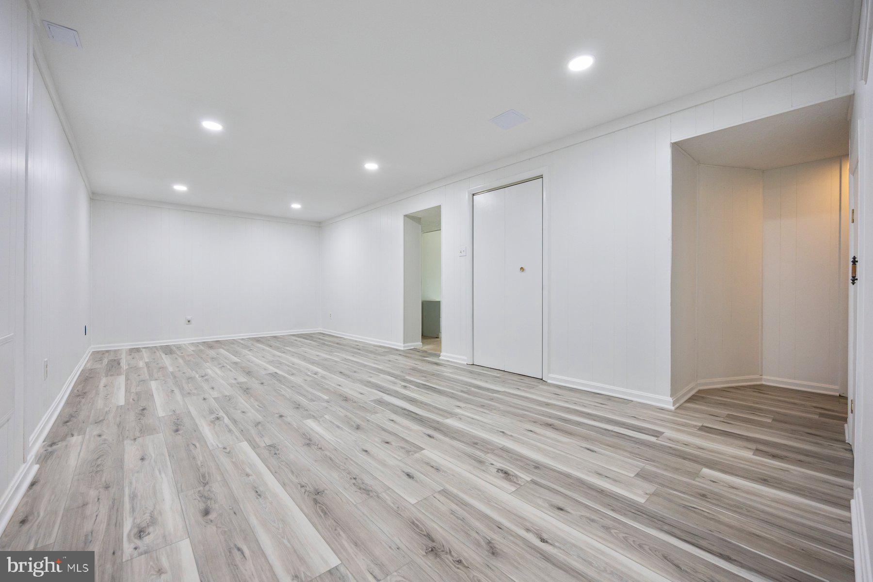 HILLTOP - Residential