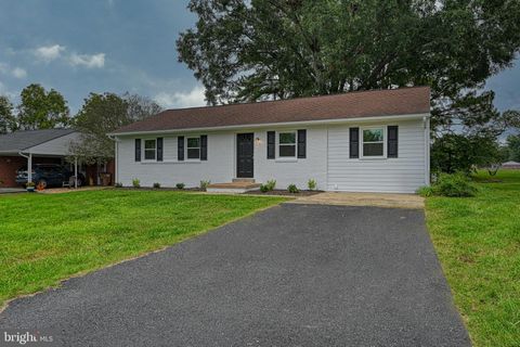 A home in GORDONSVILLE